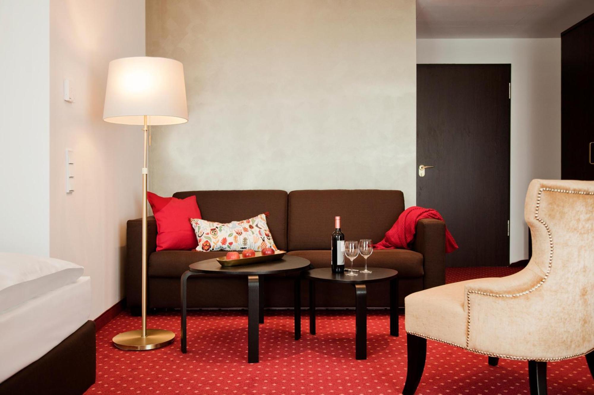 Superior Double or Twin Room,1617882616:JPEG