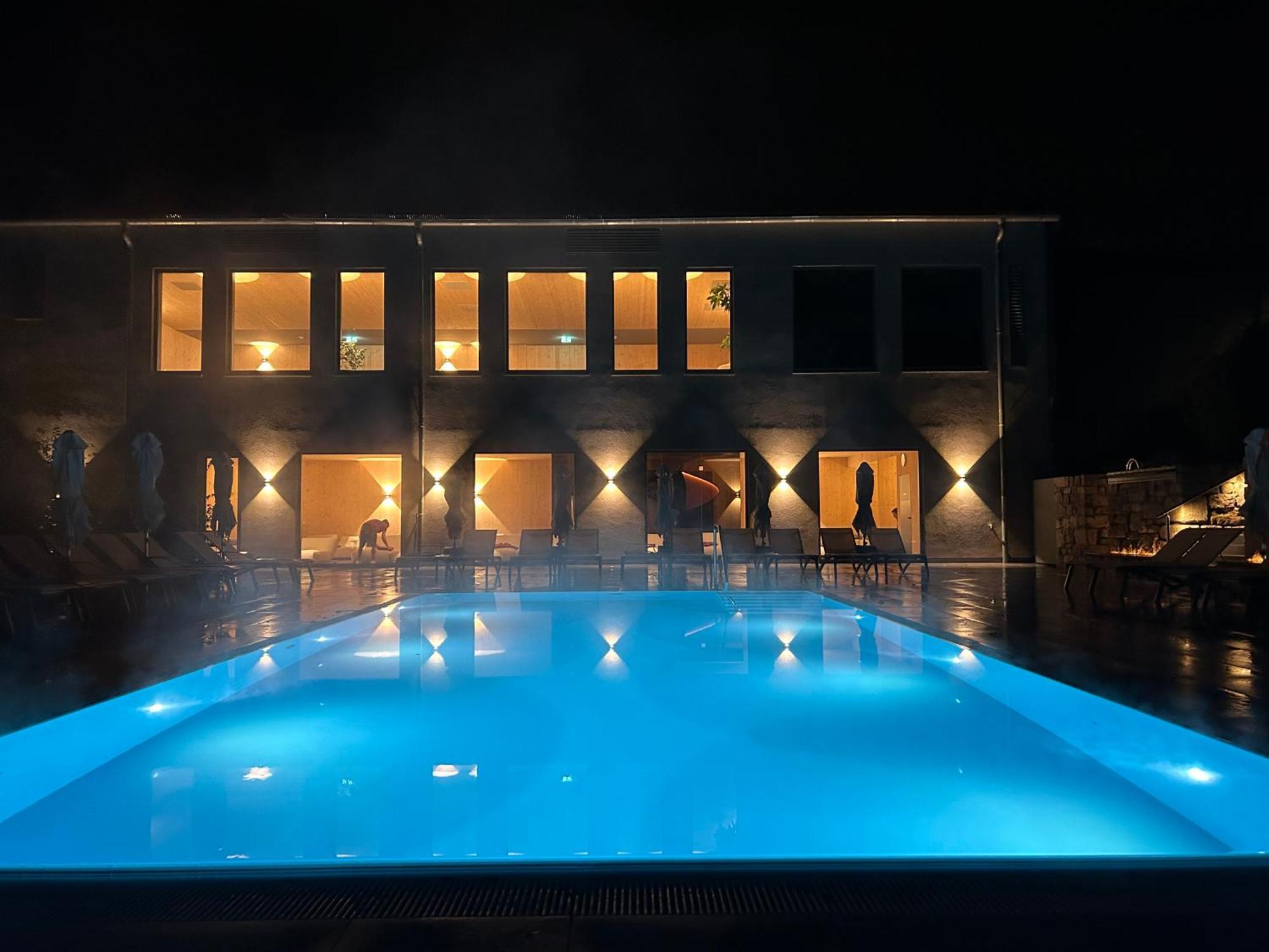 Double Room Pool View