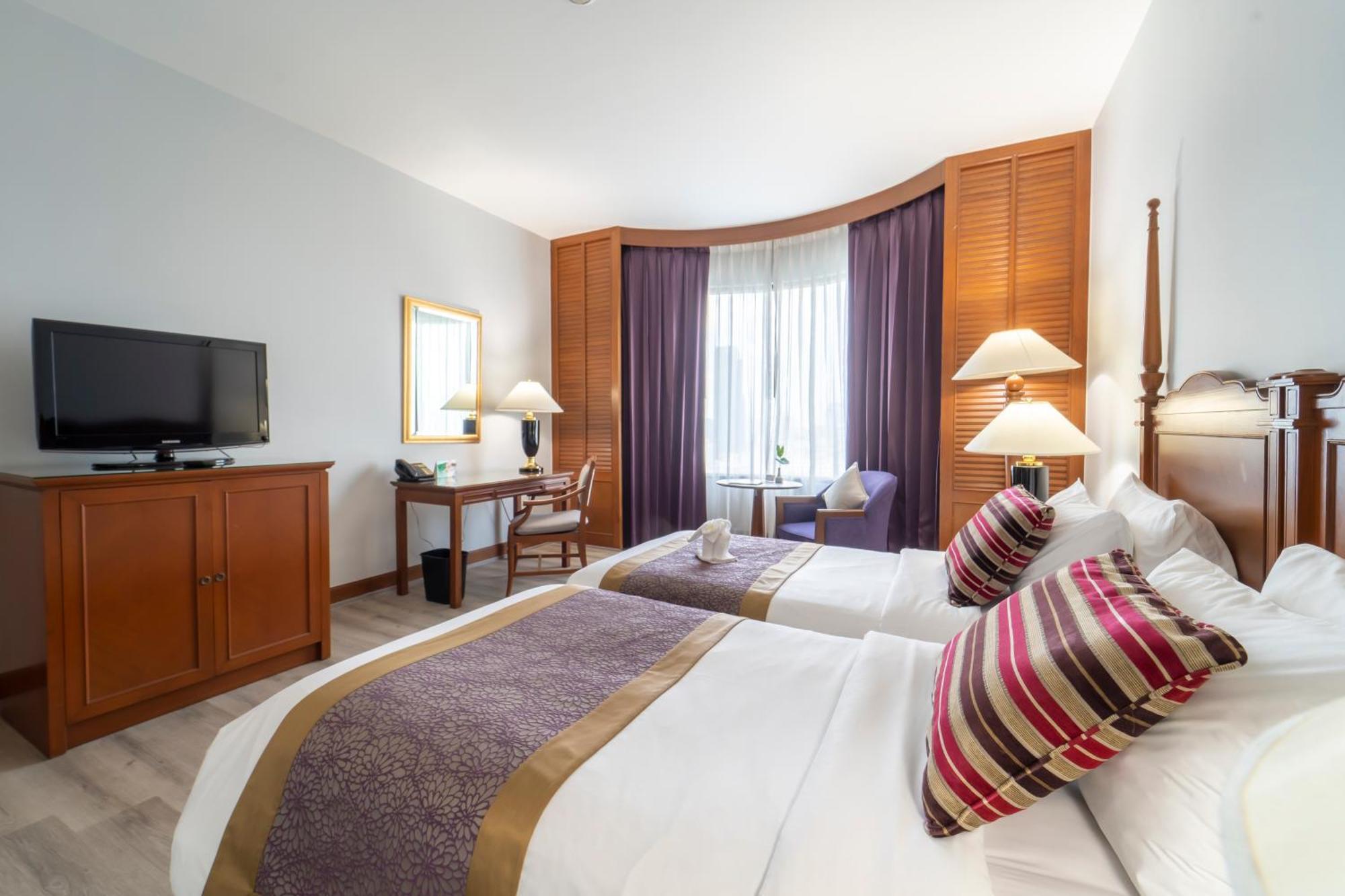 Deluxe Double or Twin Room