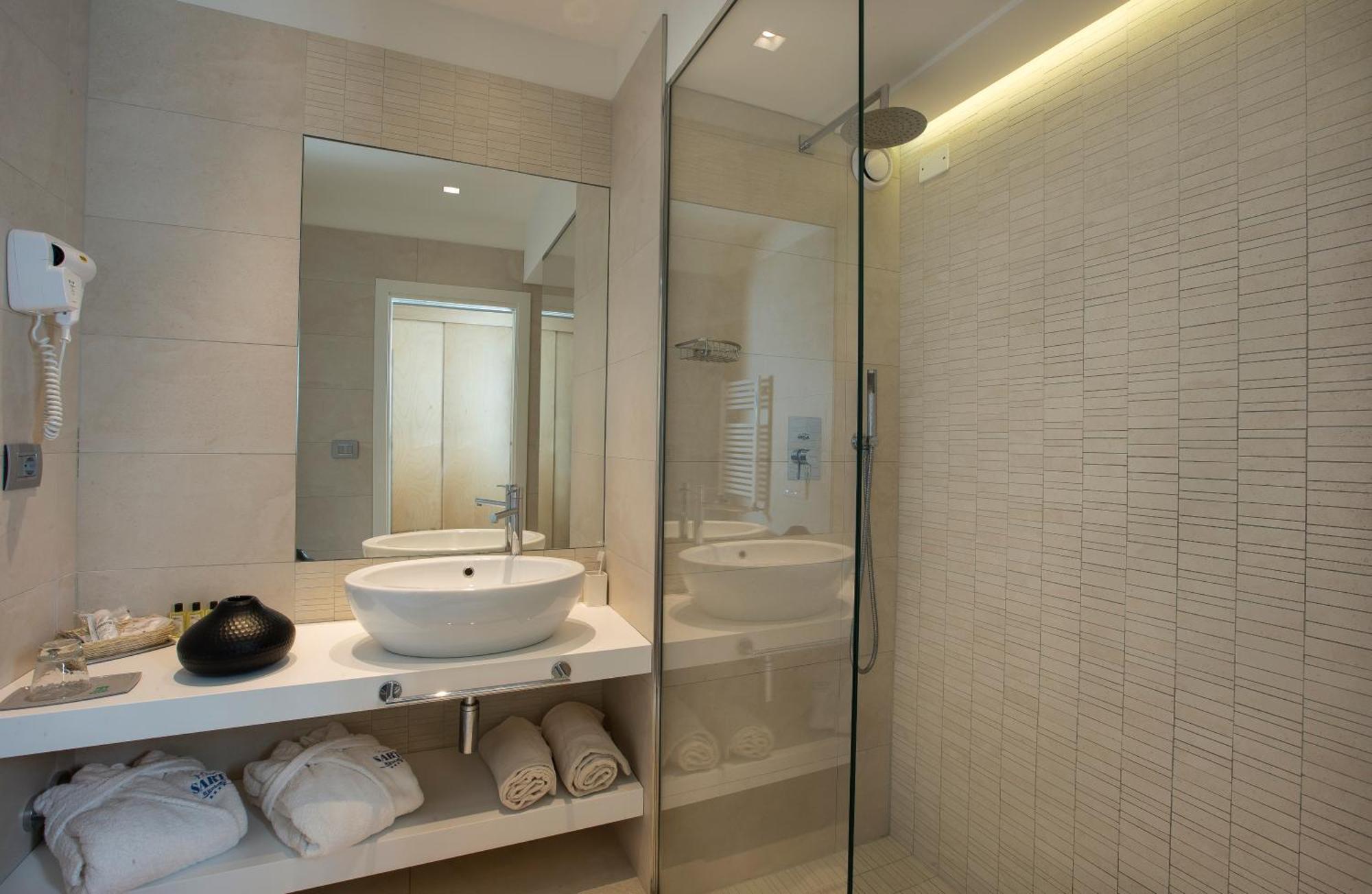 Superior Double or Twin Room Sea View