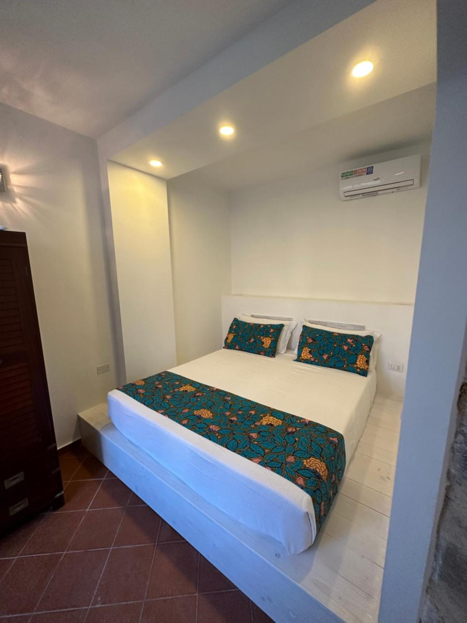 One-Bedroom Apartment Sea View,1618287929:JPEG