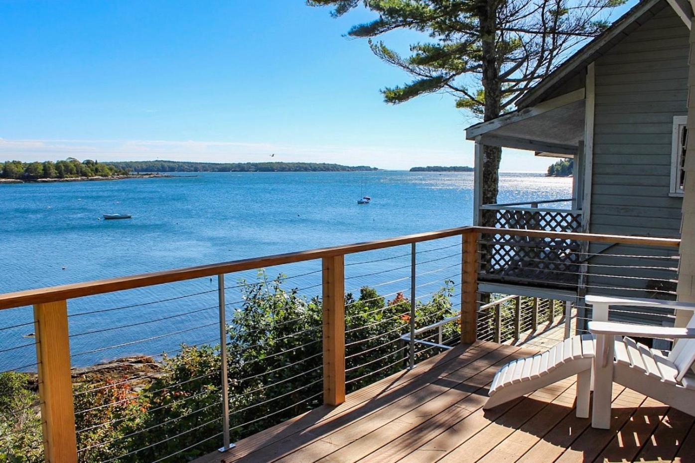 Water View Cabin