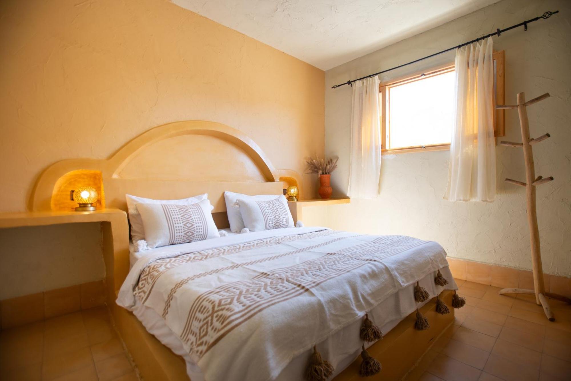 Double Room Private Bathroom