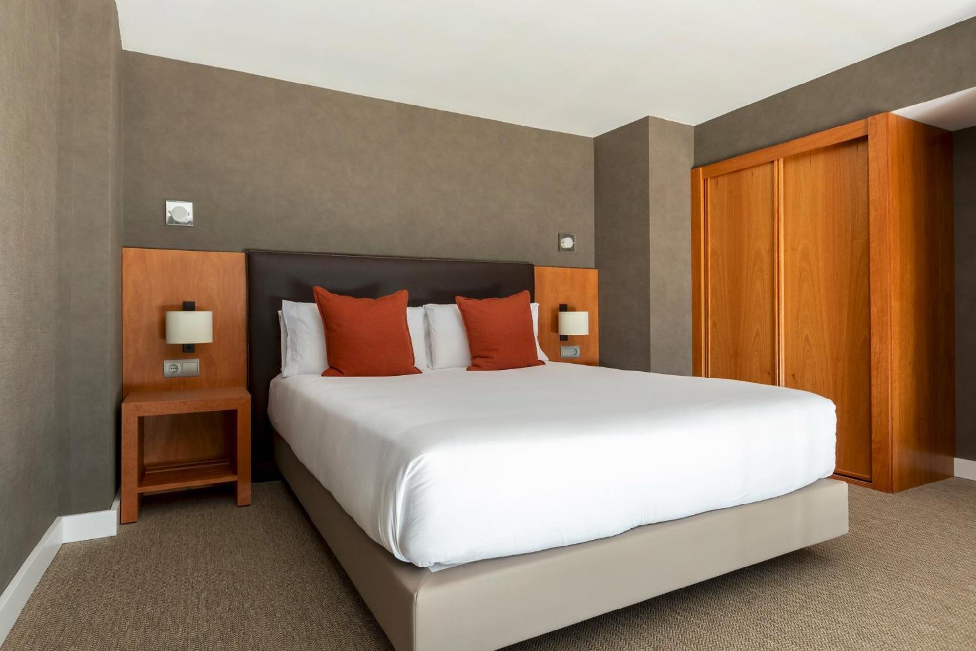 Duplex Quadruple Room