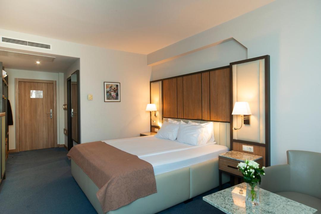Standard Double Room,1619167769:JPEG
