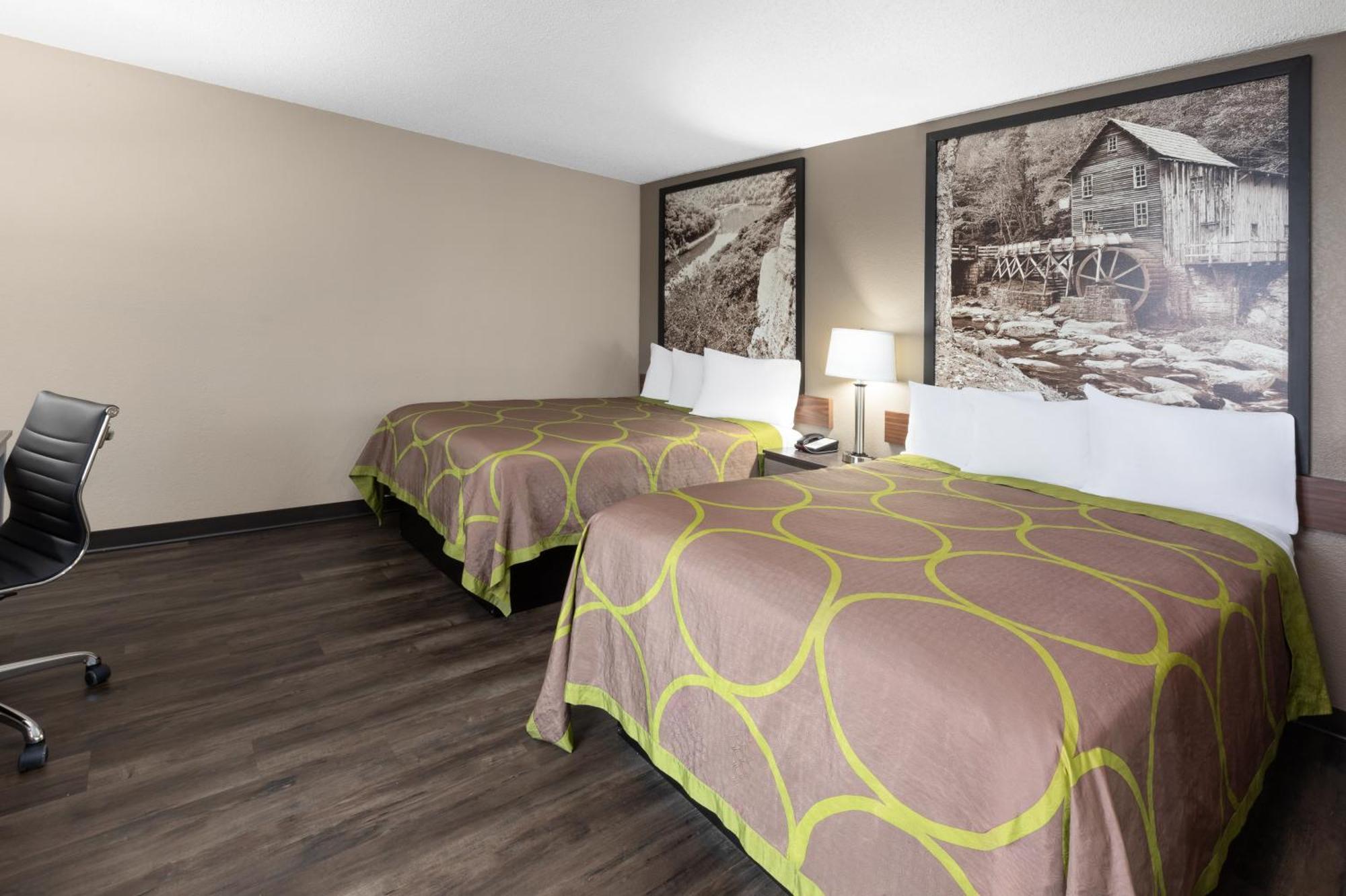 2 Double Beds, Non-Smoking