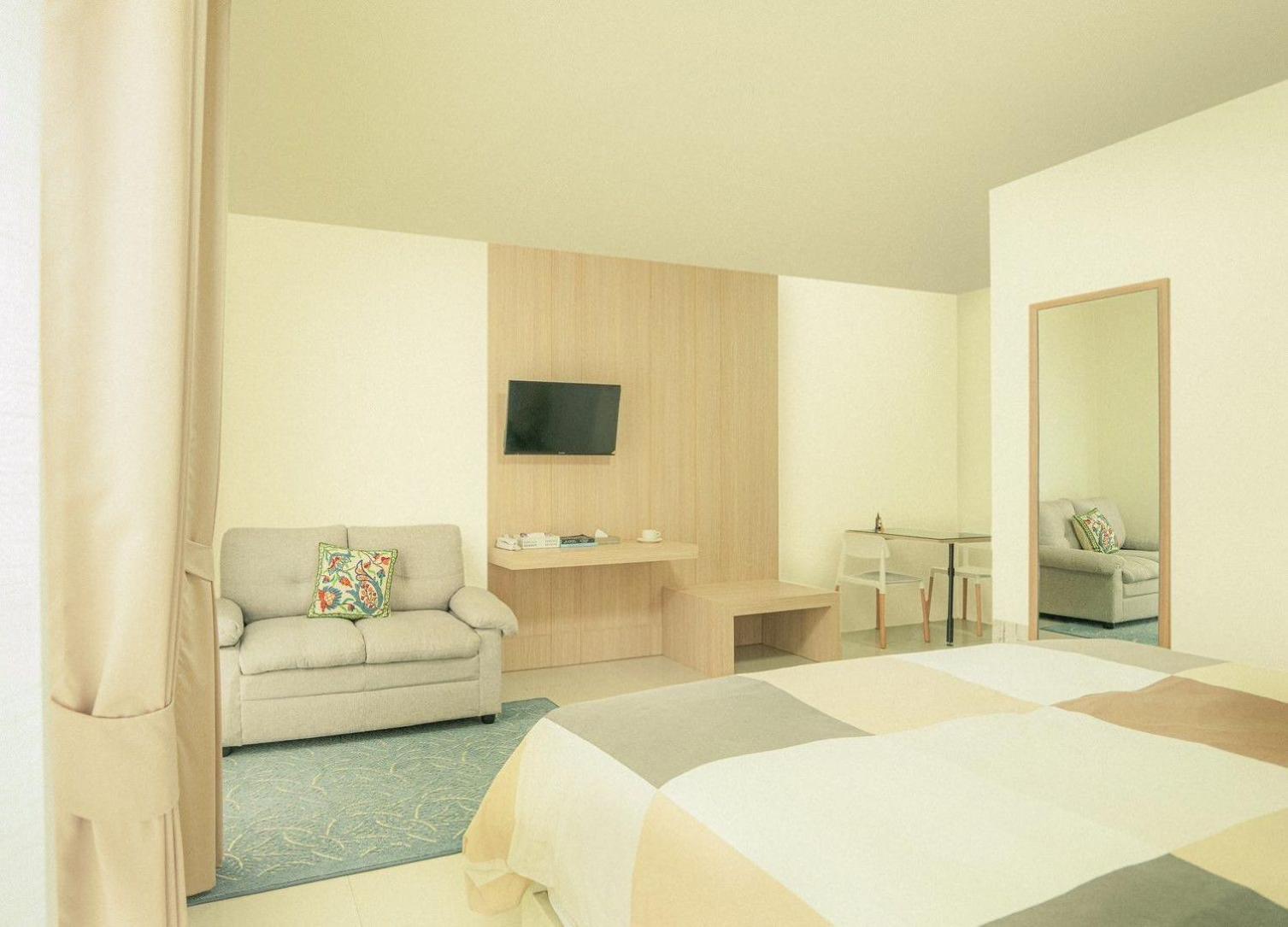 Deluxe Suite