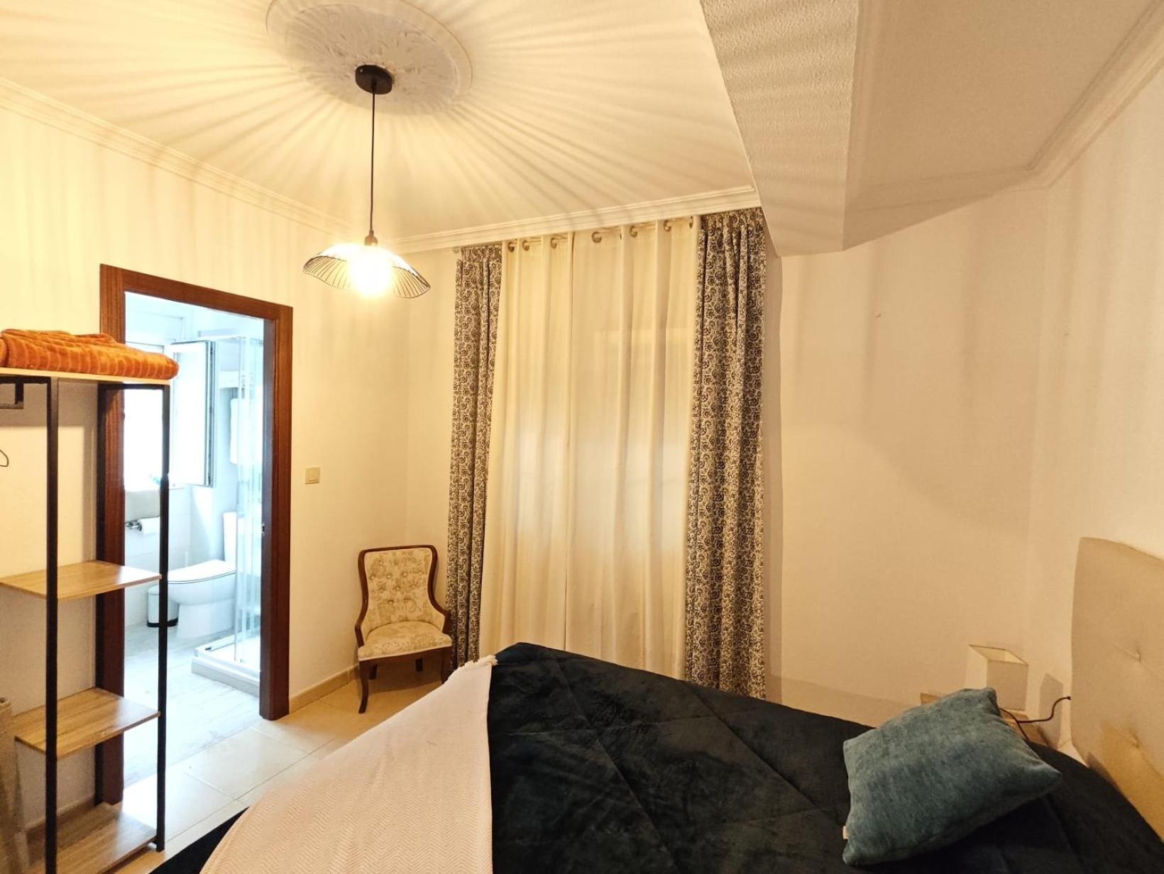 Double Room Private Bathroom