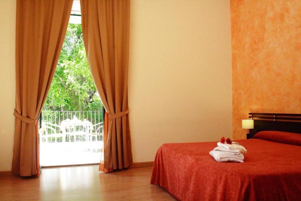 Double or Twin Room,16222859:JPEG