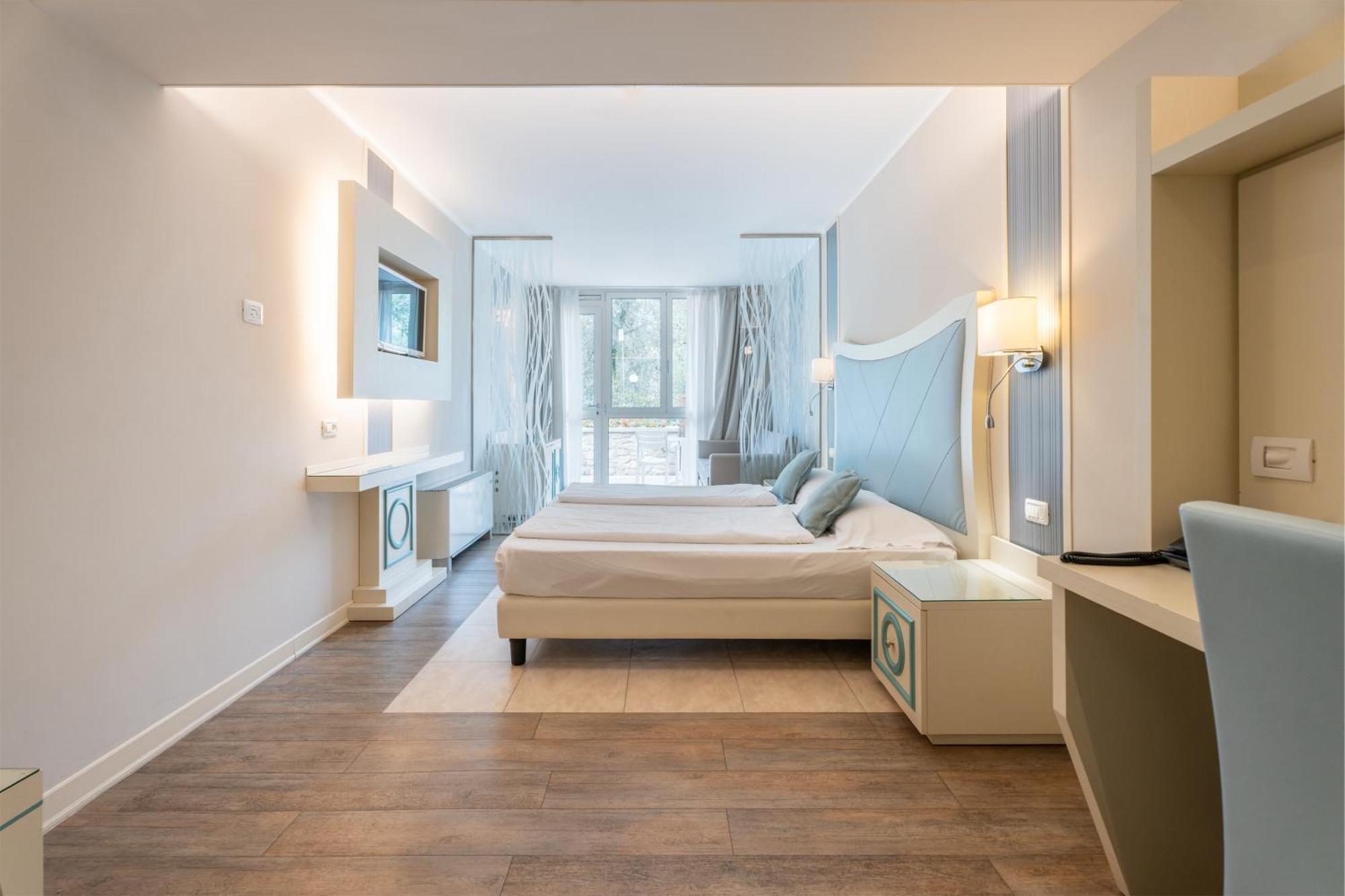 Junior Suite,1620205241:JPEG