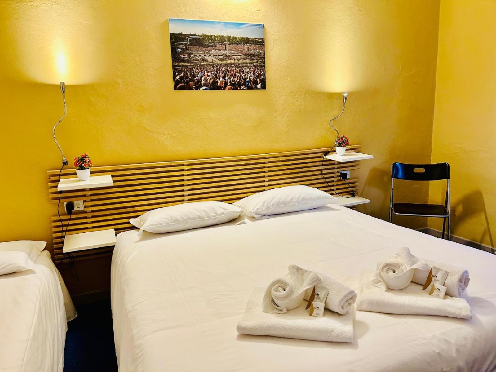 Deluxe Double or Twin Room