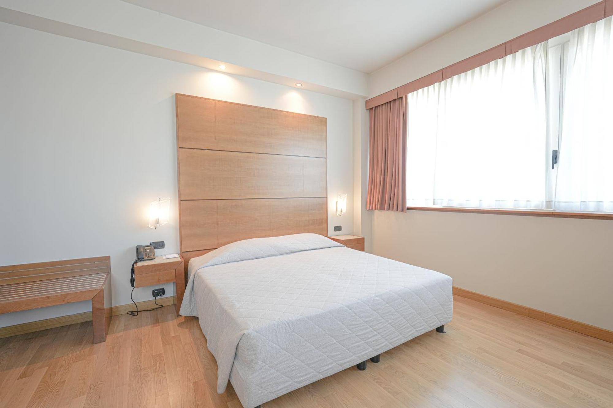 Triple Room,1620588992:JPEG