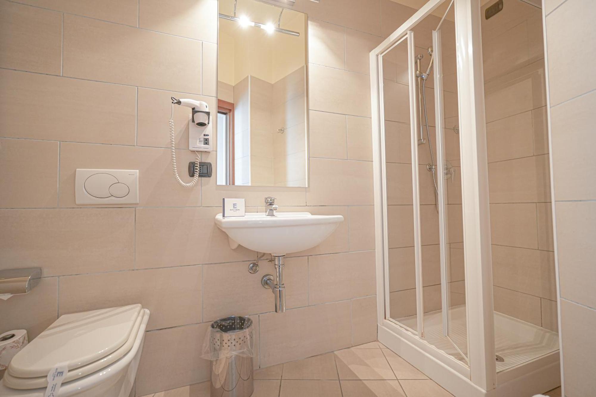 Economy Single Room