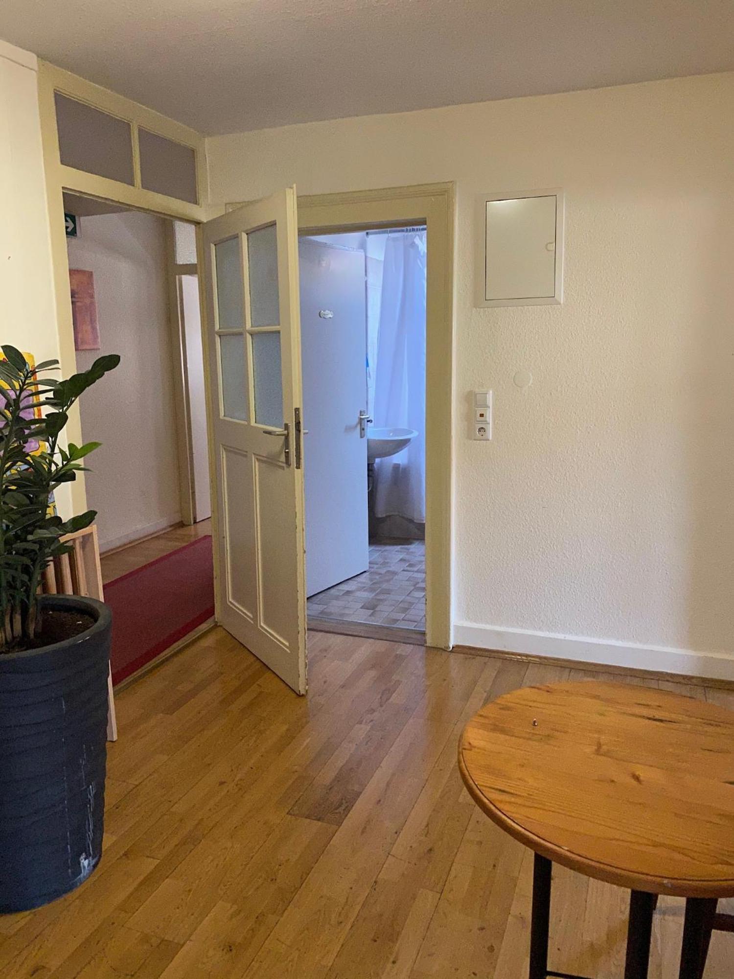 Twin Room with Shared Bathroom,1620589123:JPEG