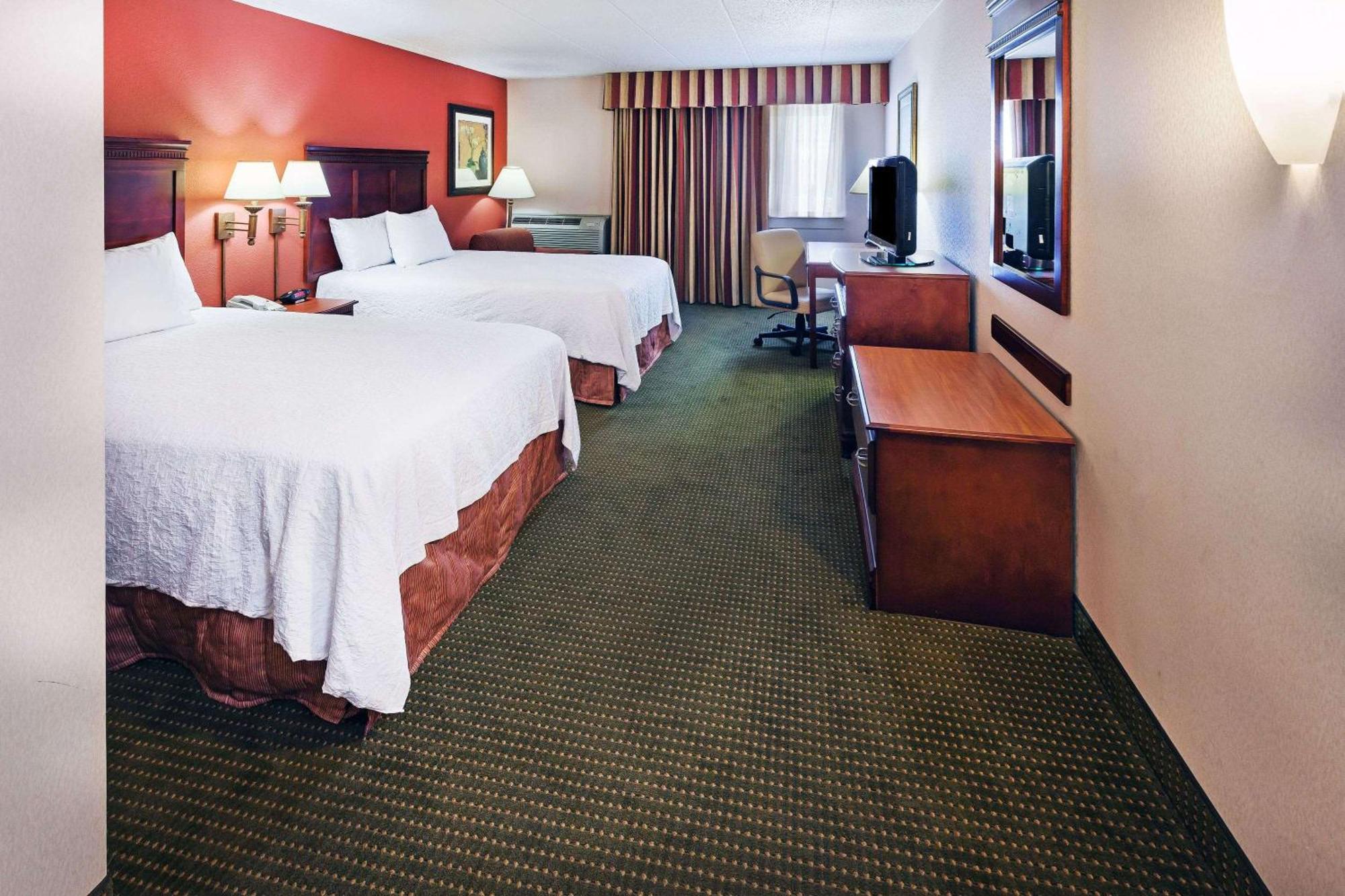 Deluxe Double Room Mobility Access or Non-Smoking