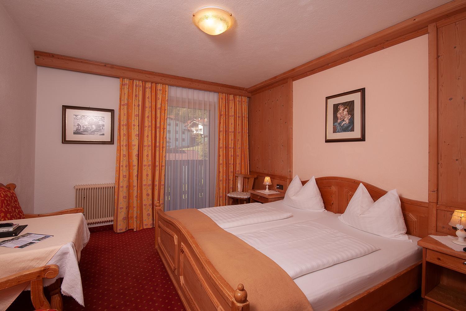 Double Room Shower
