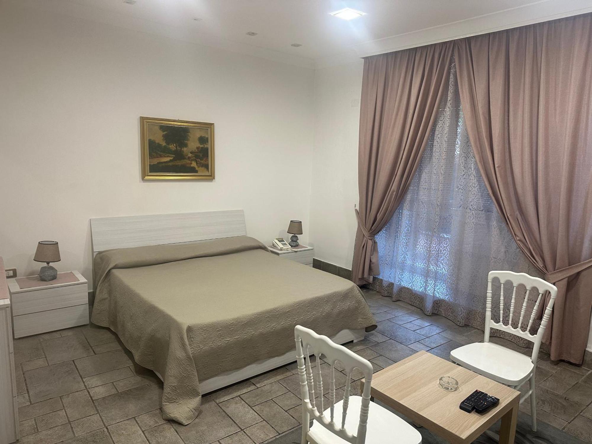 Basic Double Room,1620992573:JPEG