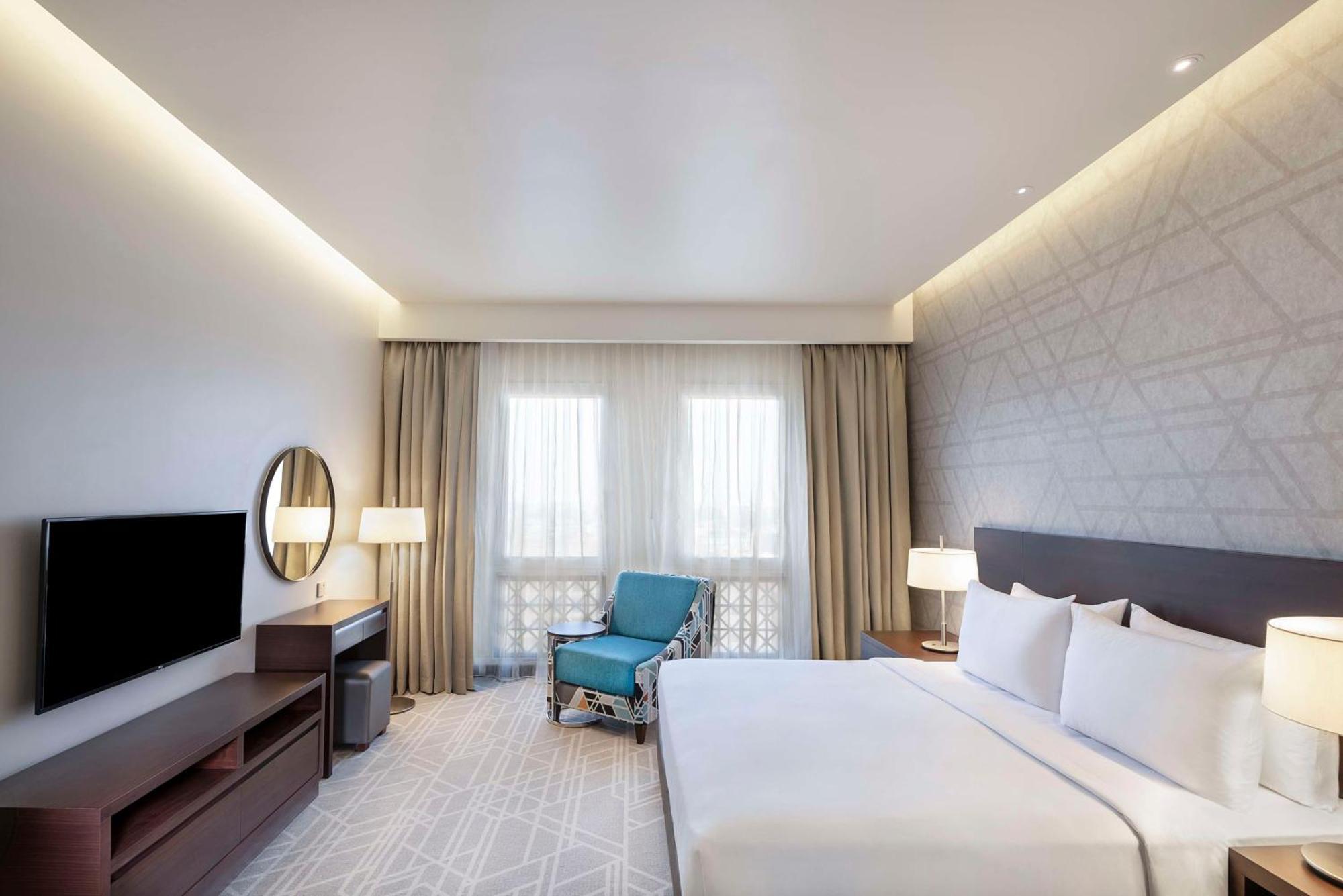 King Suite & on F&B