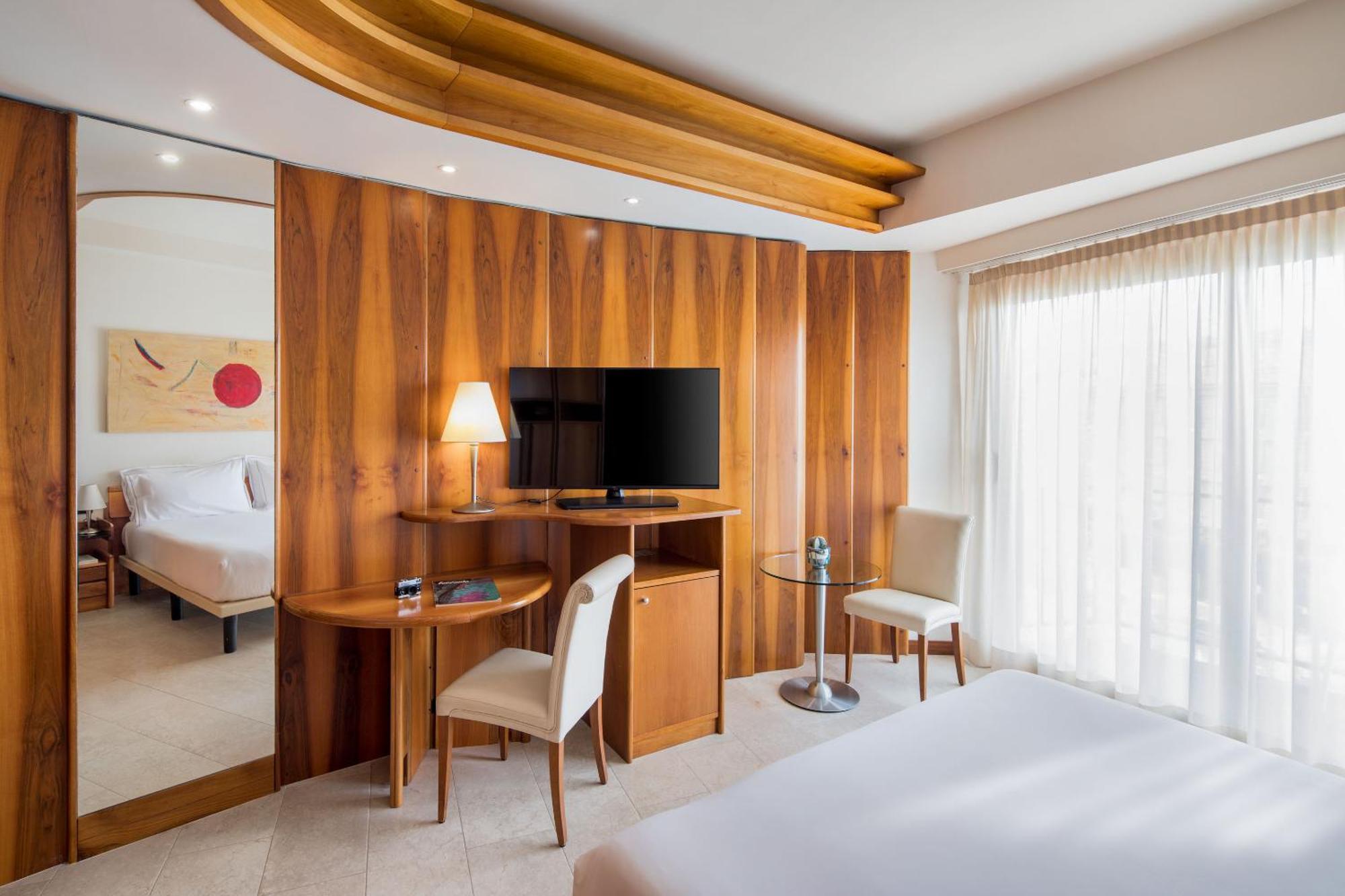 Executive Double Room Side Sea View