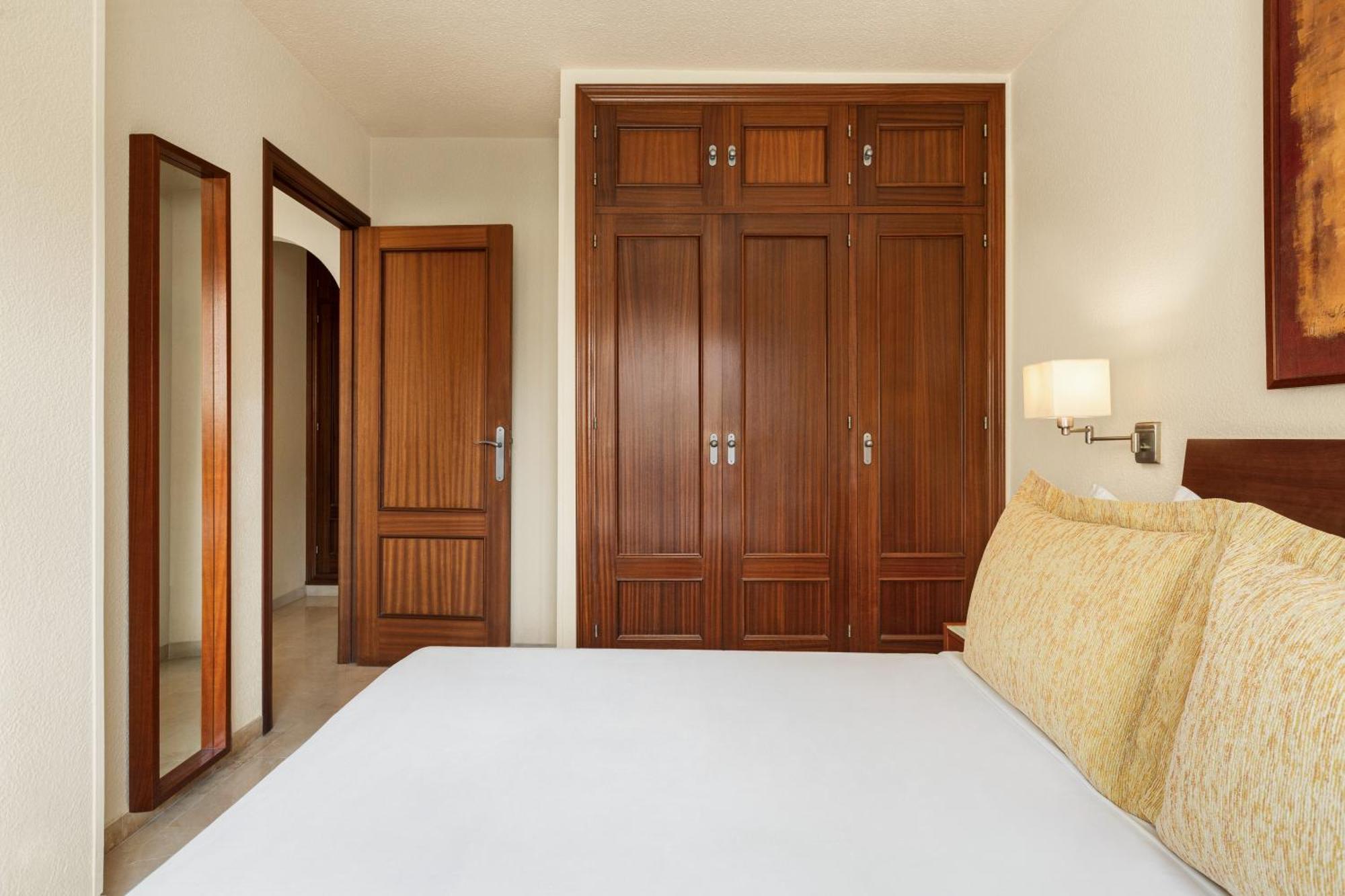 Premium One-Bedroom Apartment