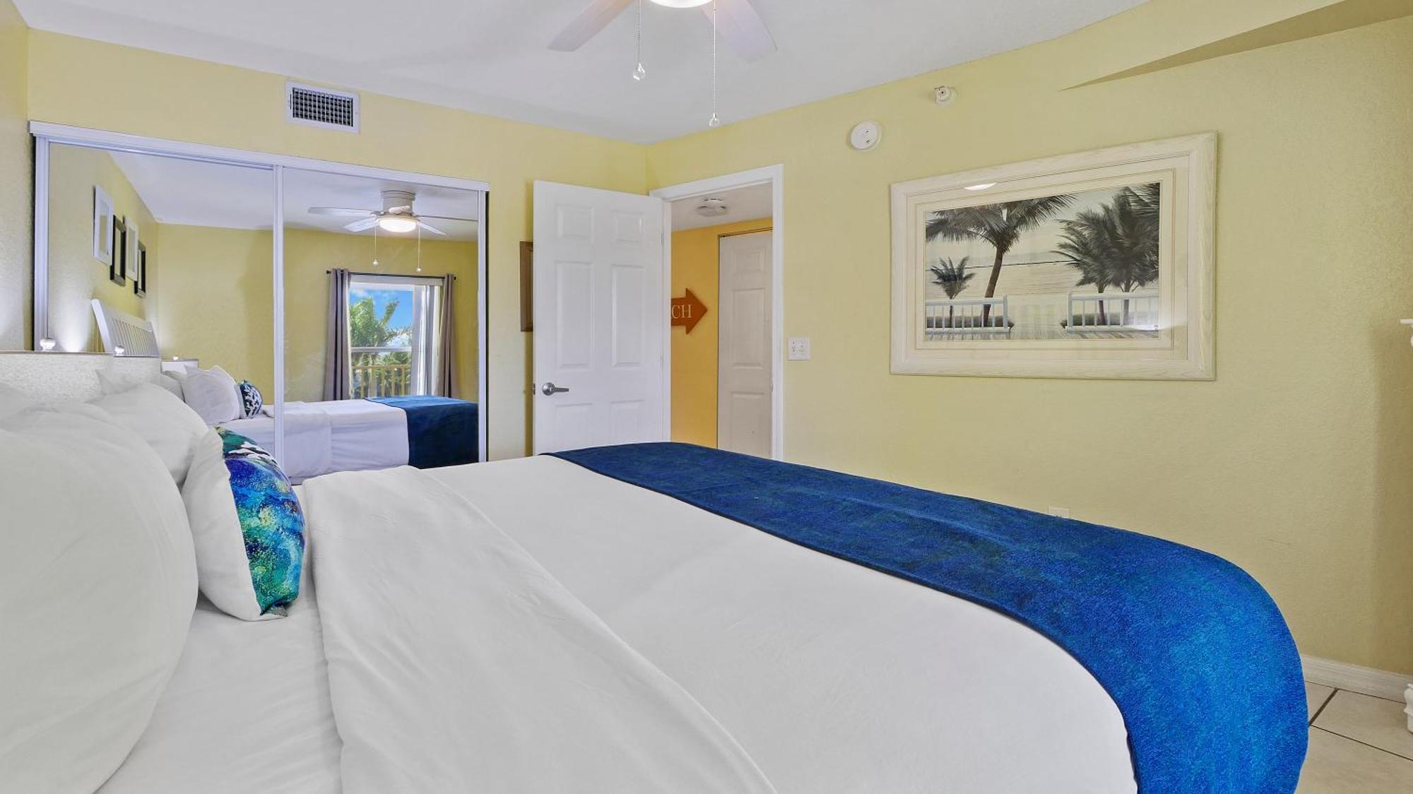 One-Bedroom Apartment Private Balcony Ocean View