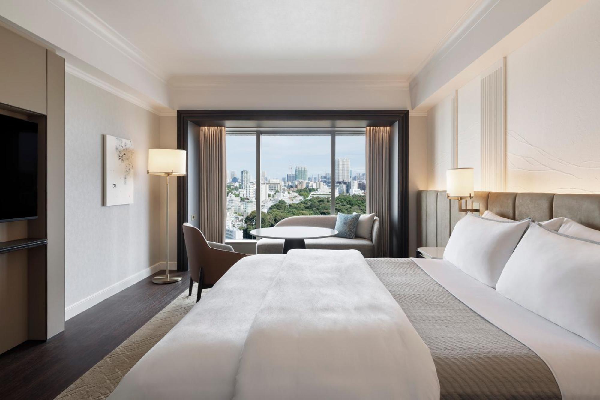 Premium King Room High Floor