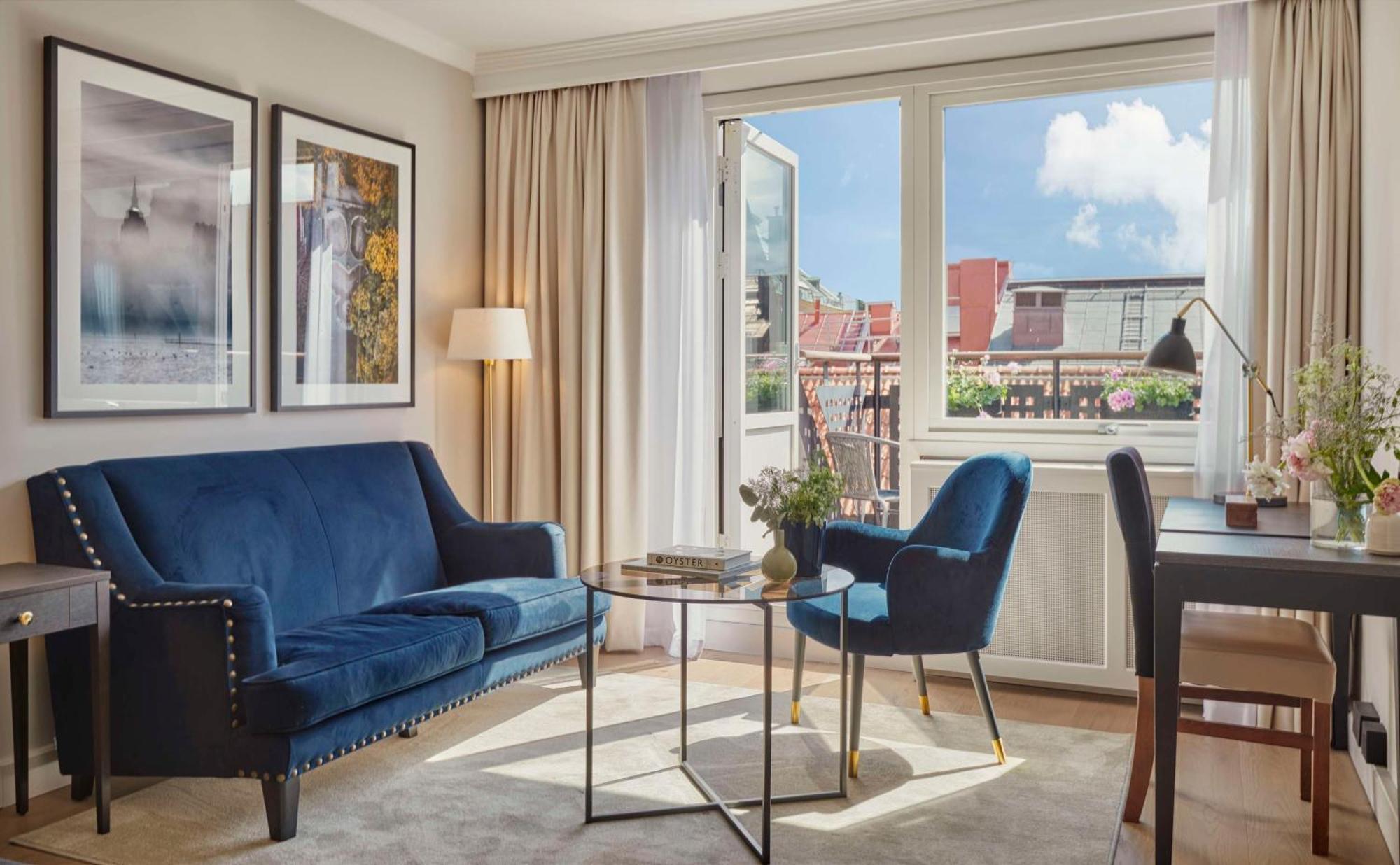 Deluxe King Room Balcony