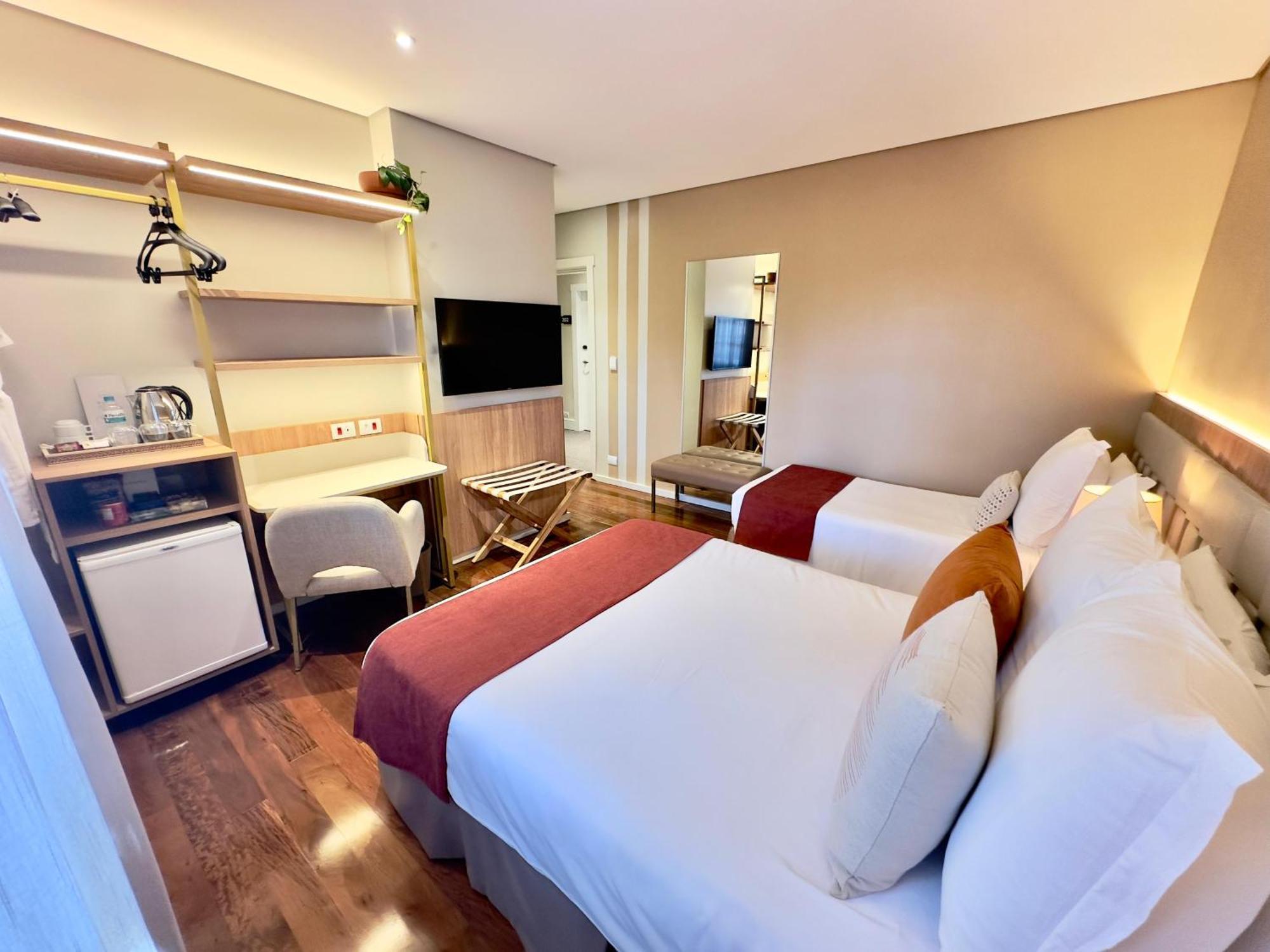 Superior Triple Room