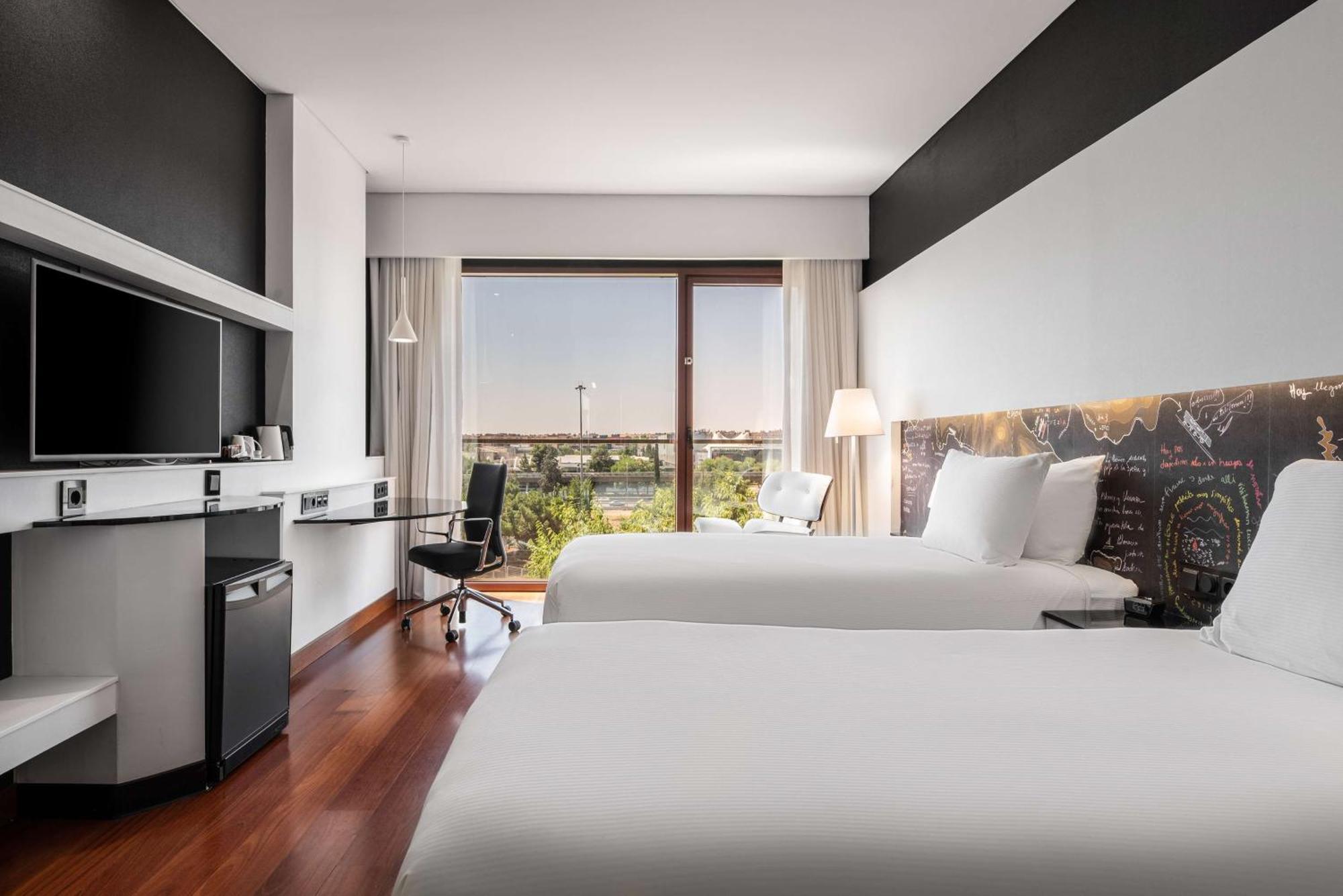 Twin Room Urban View,1622014931:JPEG