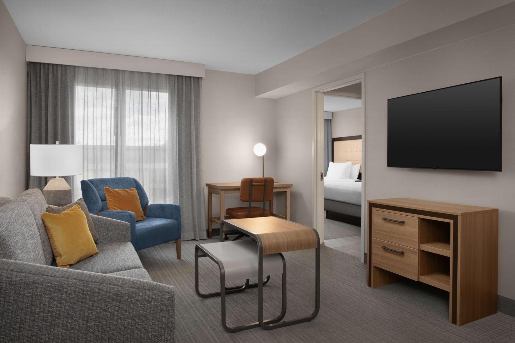 One-Bedroom Suite Two Double Beds Non-Smoking,1622024522:JPEG