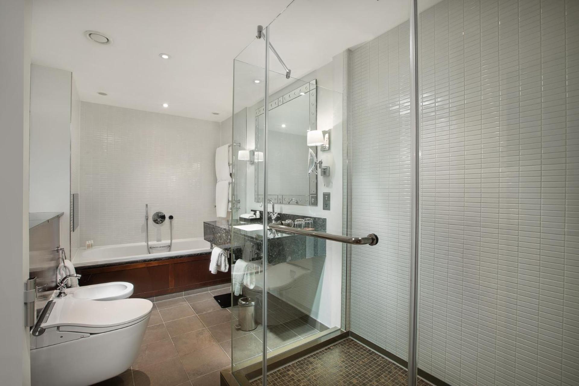 One-Bedroom Suite
