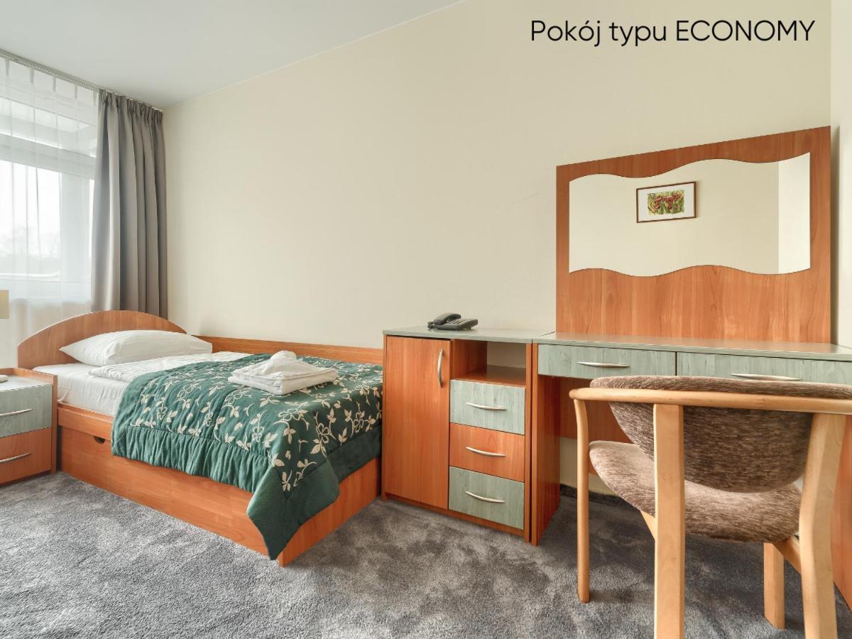 Economy Twin Room,1622034233:JPEG