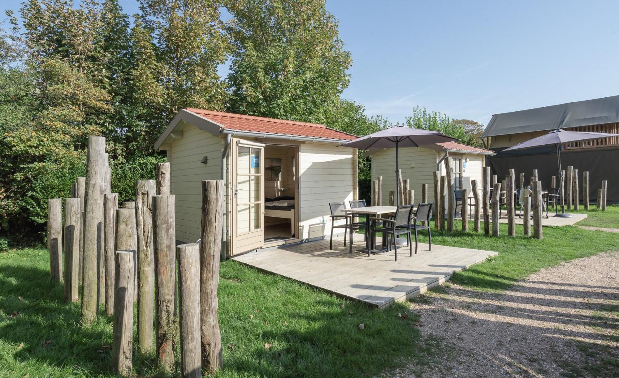 Camping chalet de Zeester without bathroom
