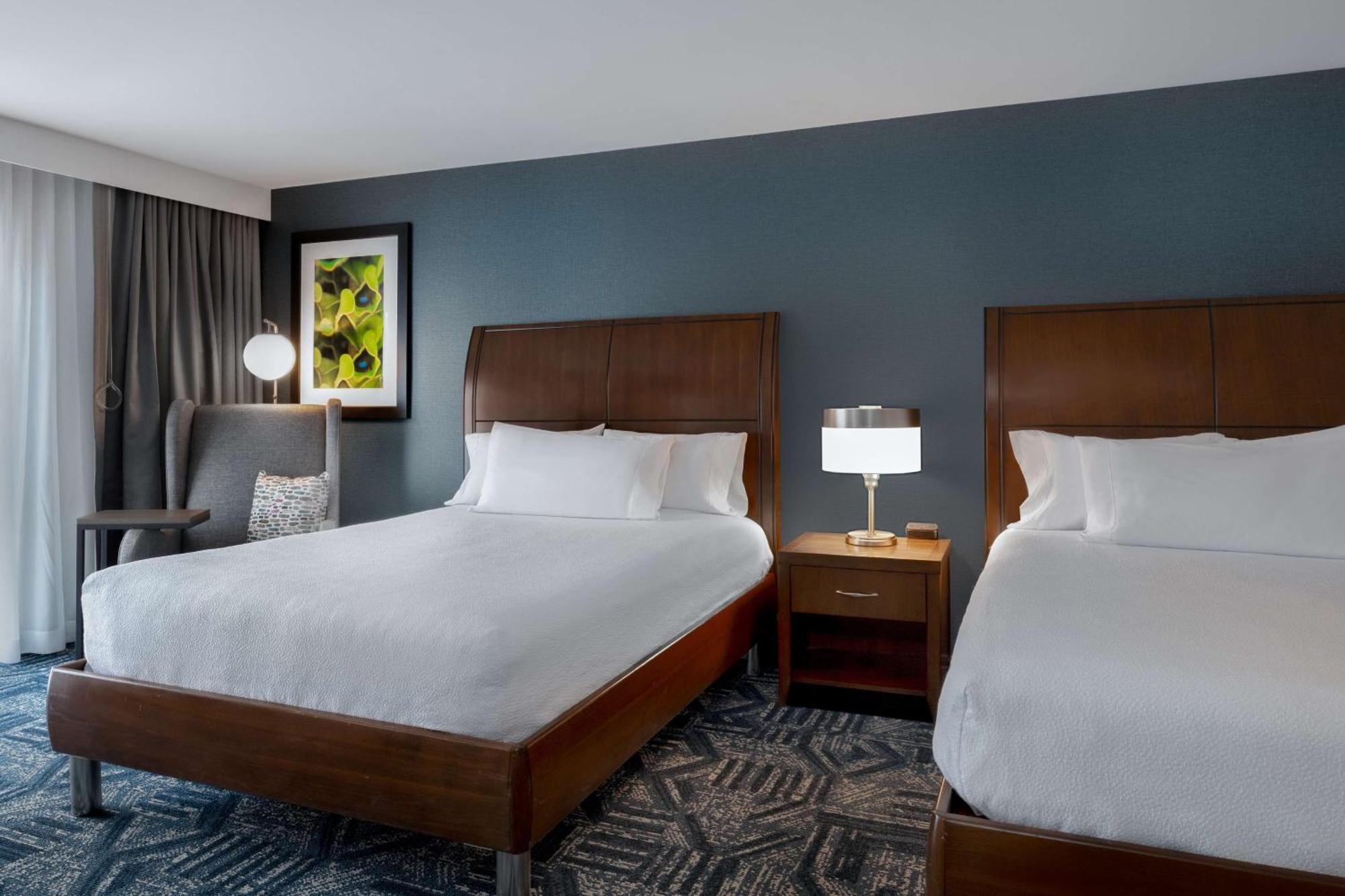 Queen Room Two Queen Beds