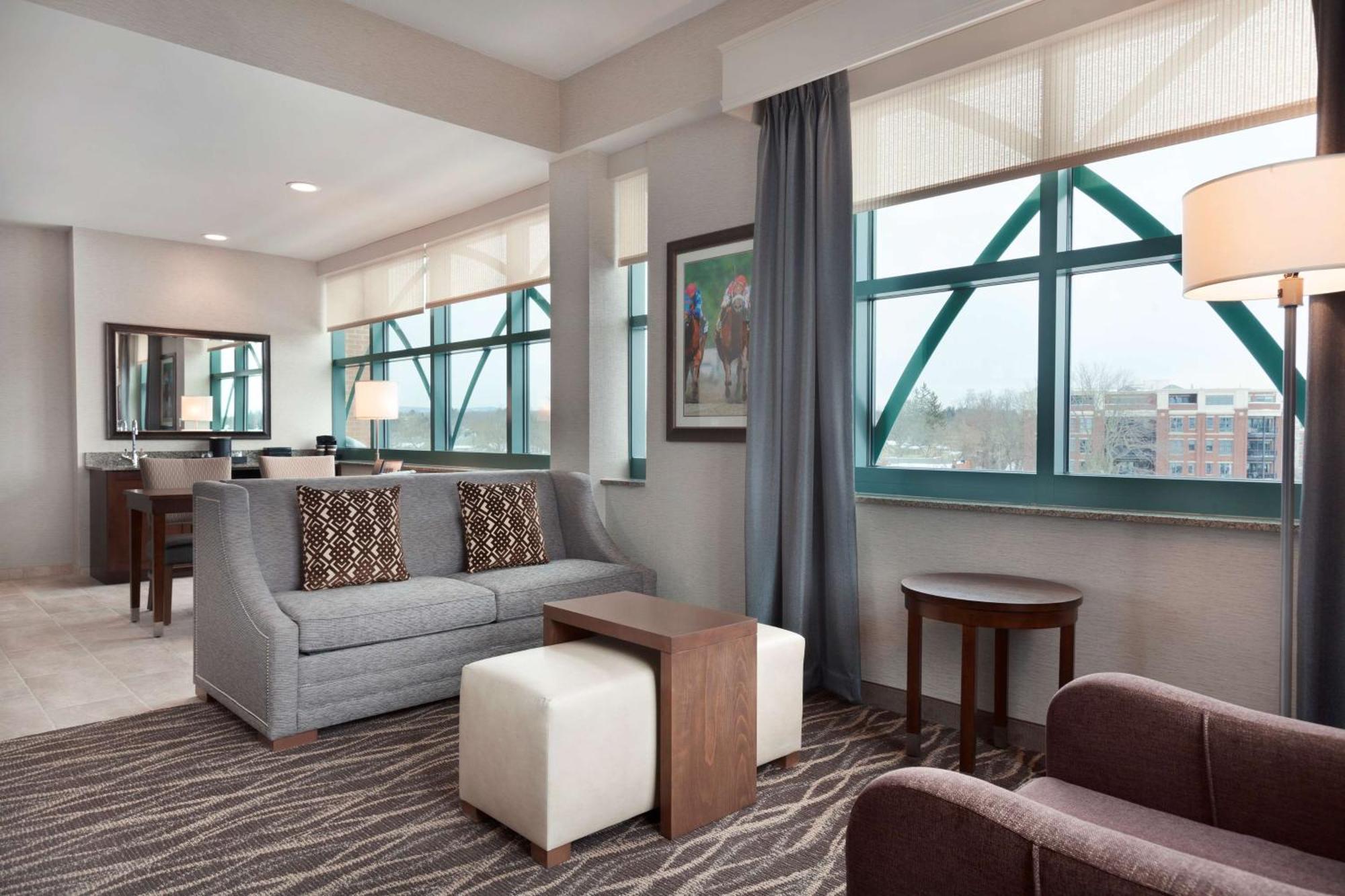 Two-Room Queen Suite Two Queen Beds
