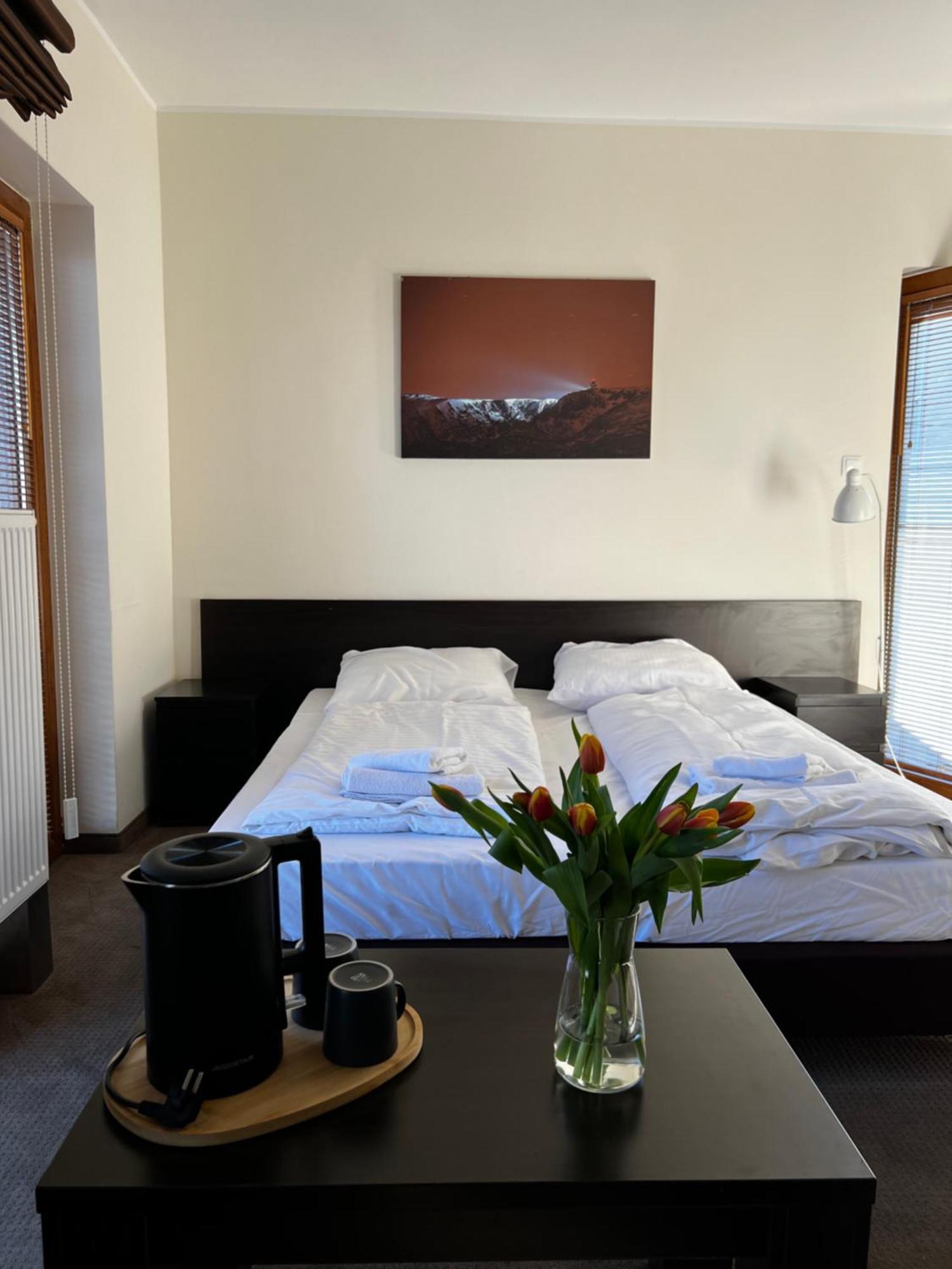 Familienzimmer mit Bergblick