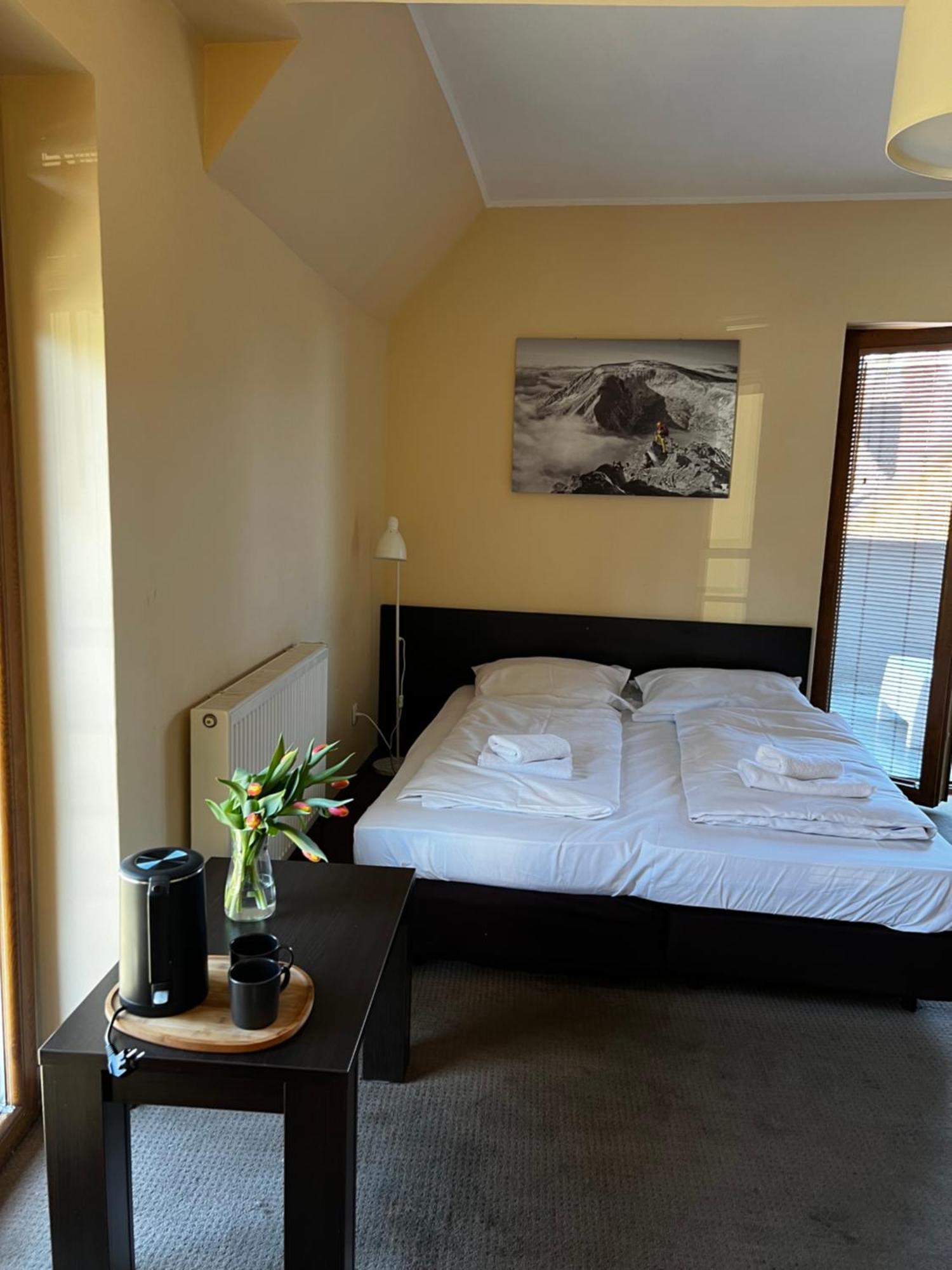 Vierbettzimmer mit Terrasse