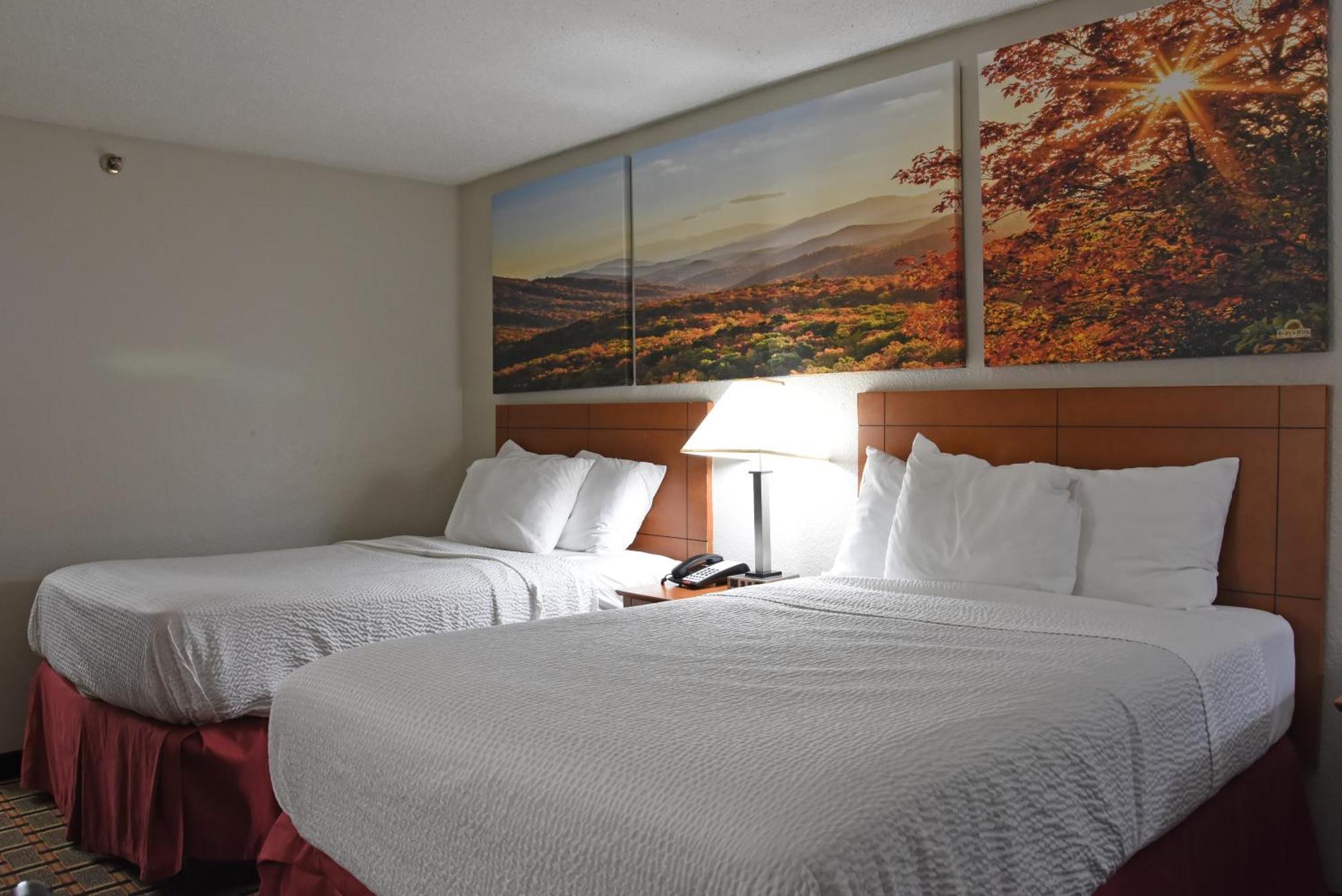 Double Room Two Double Beds Smoking