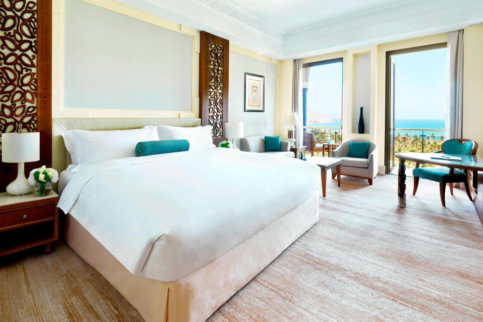 Deluxe Sea View Guest room 1 King,1634417917:JPEG