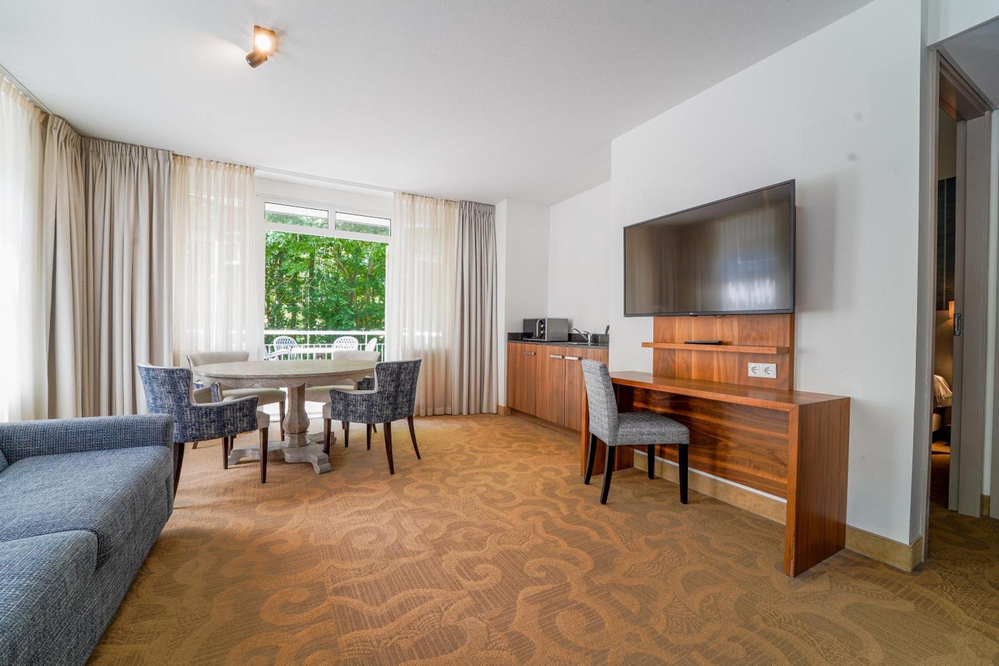Two-Bedroom Apartment,1611096294:JPEG