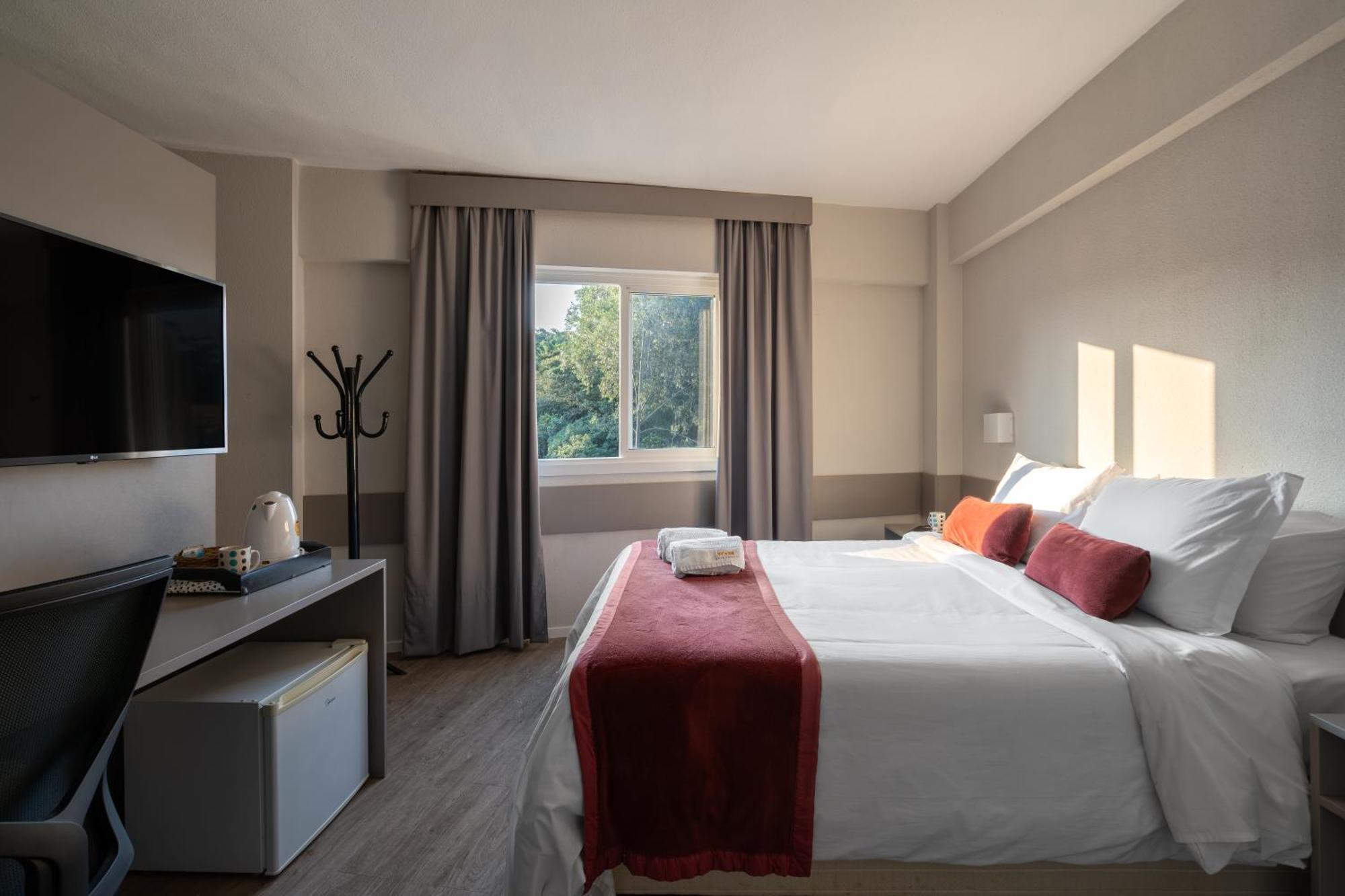 Superior Double Room double bed
