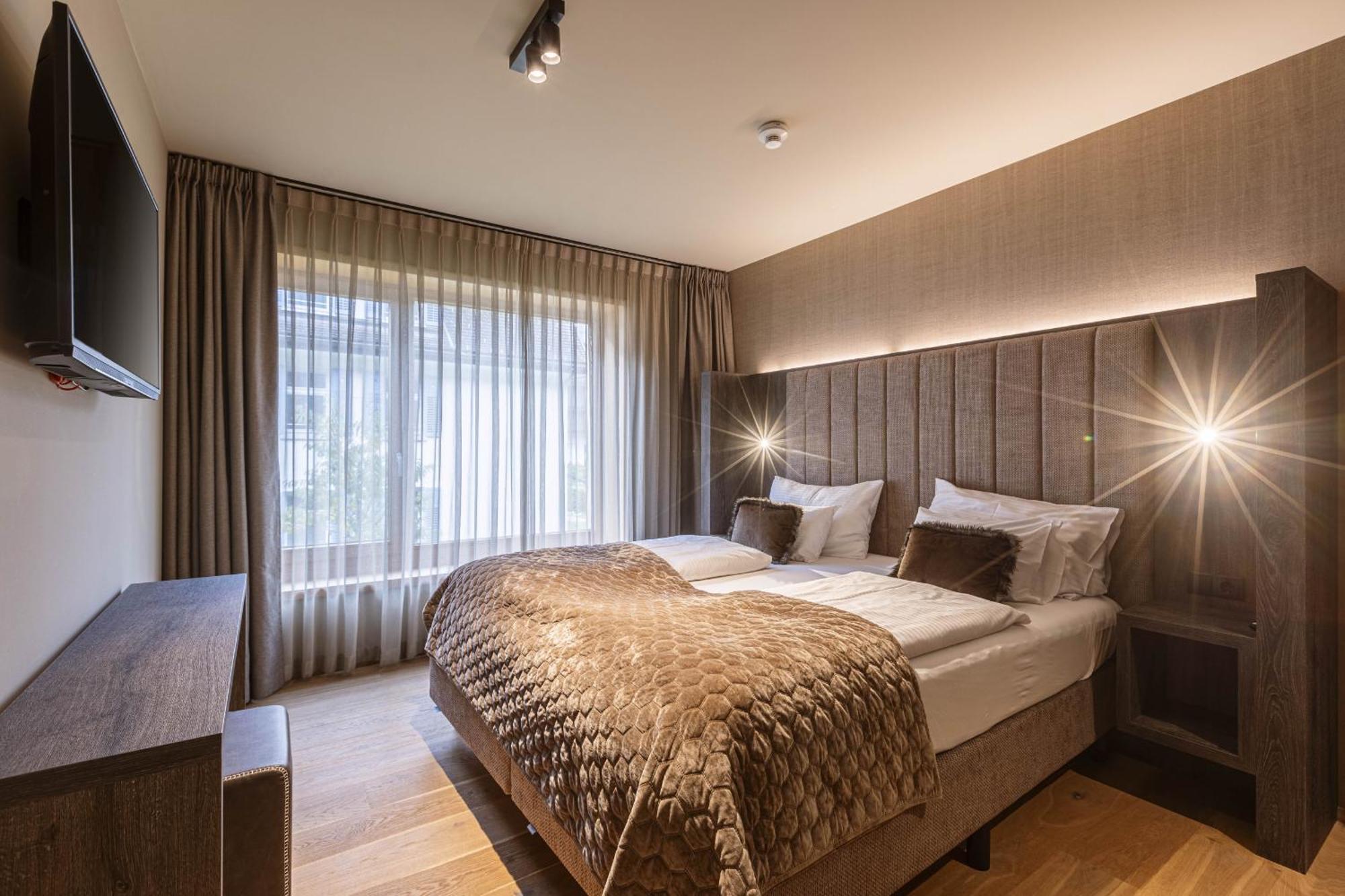 Superior Two-Bedroom Apartment