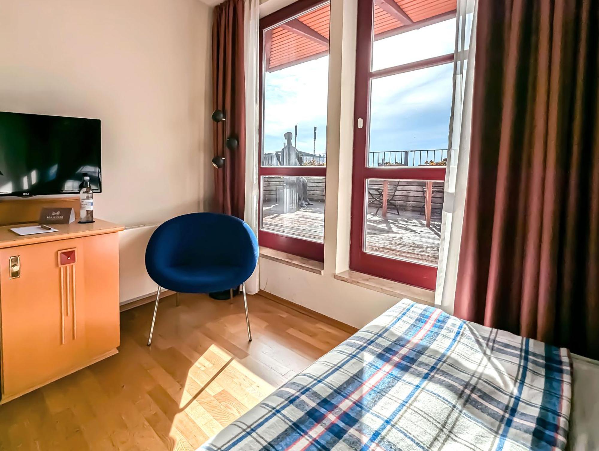 Standard Single Room