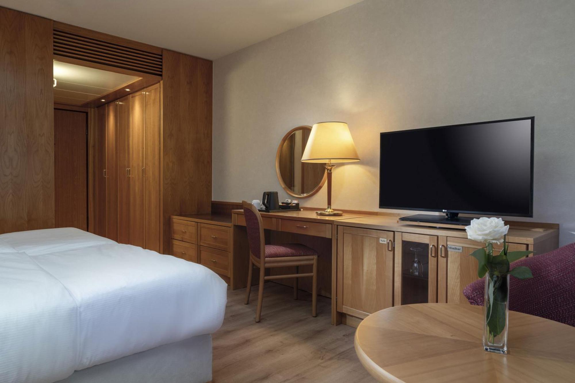 Classic Double Room