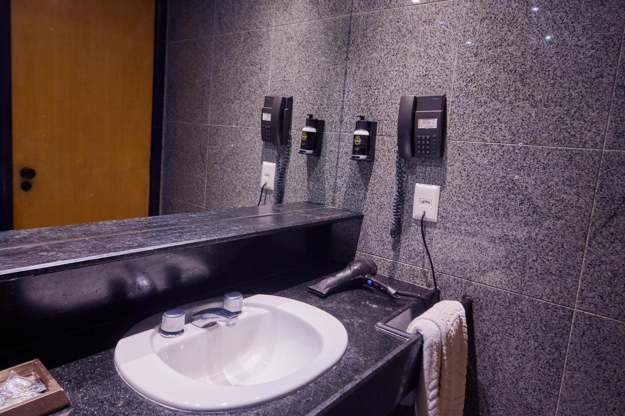 Executive Suite Spa Bath