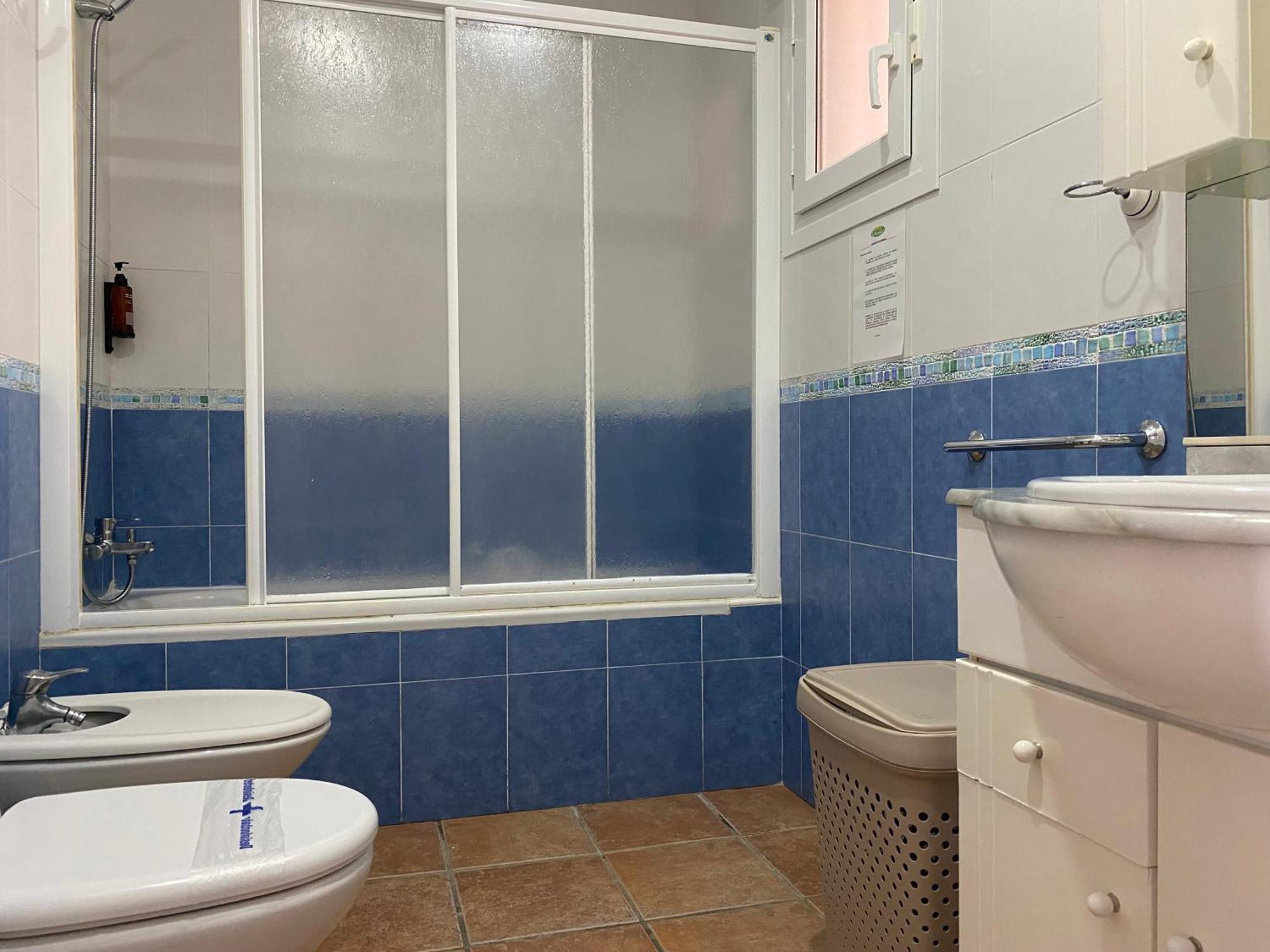 Classic One-Bedroom Apartment wih terrace,1623655016:JPEG