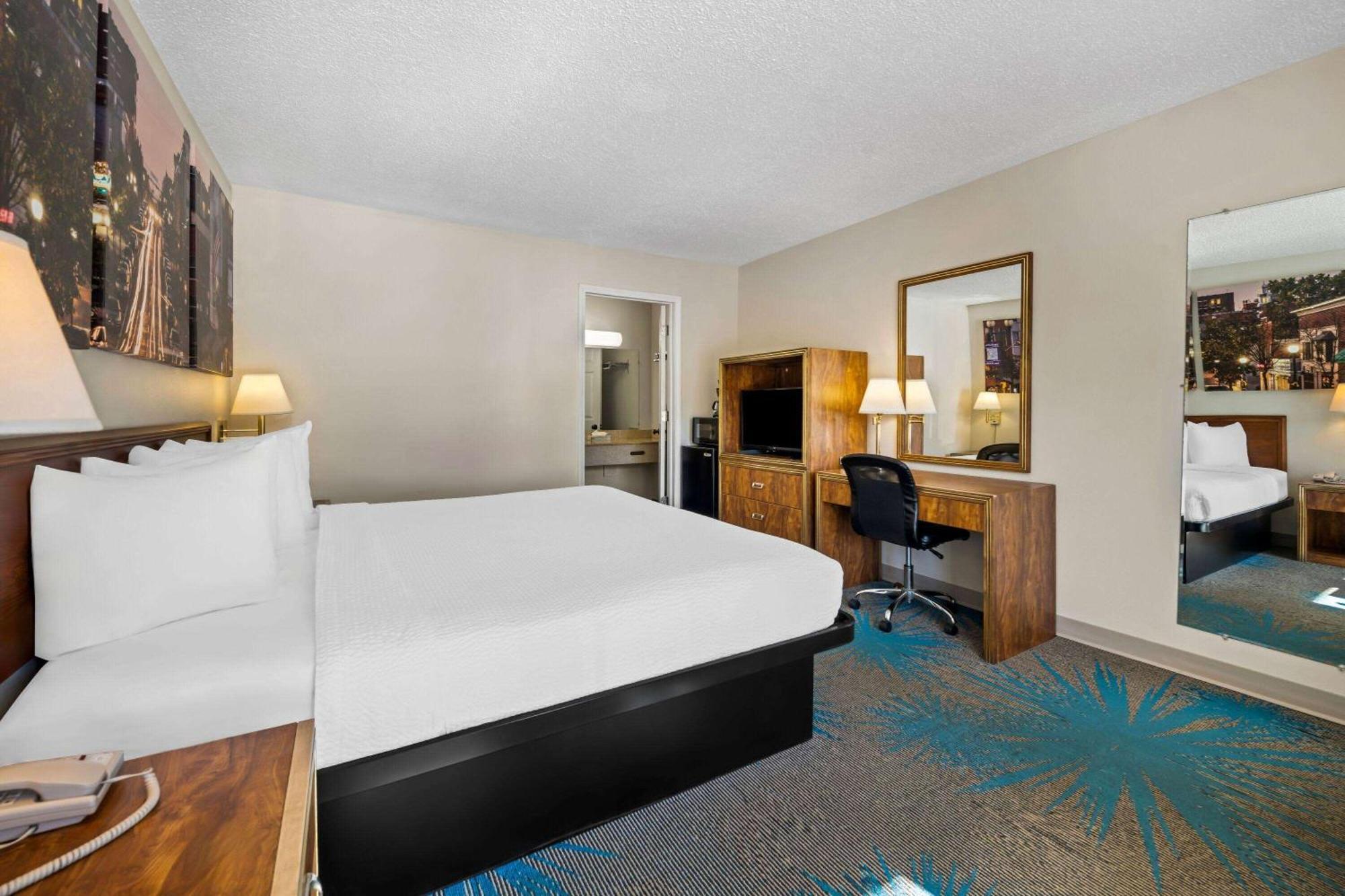 Double Room - Disability Access/Non-Smoking