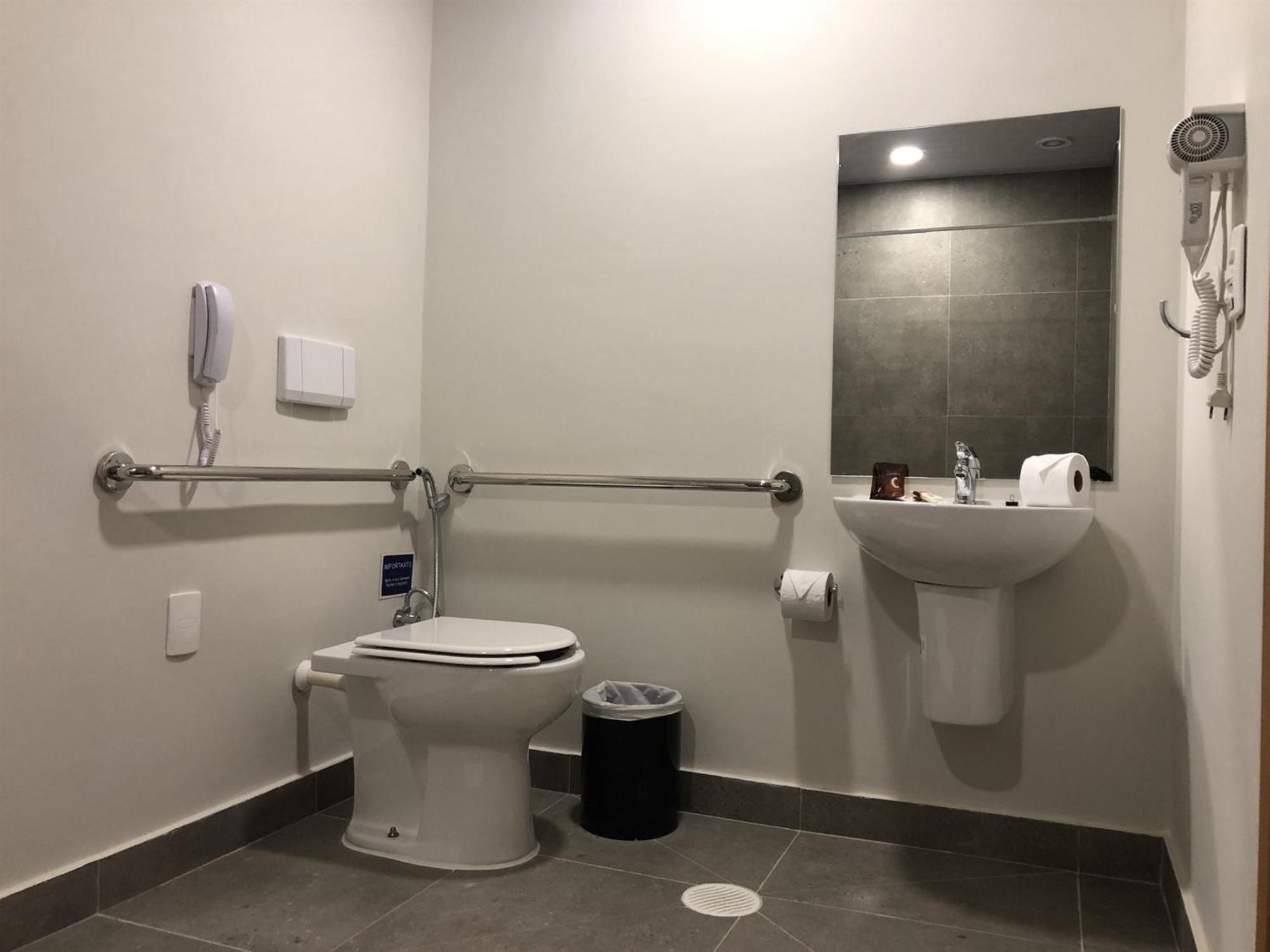 Queen Room Disability Access