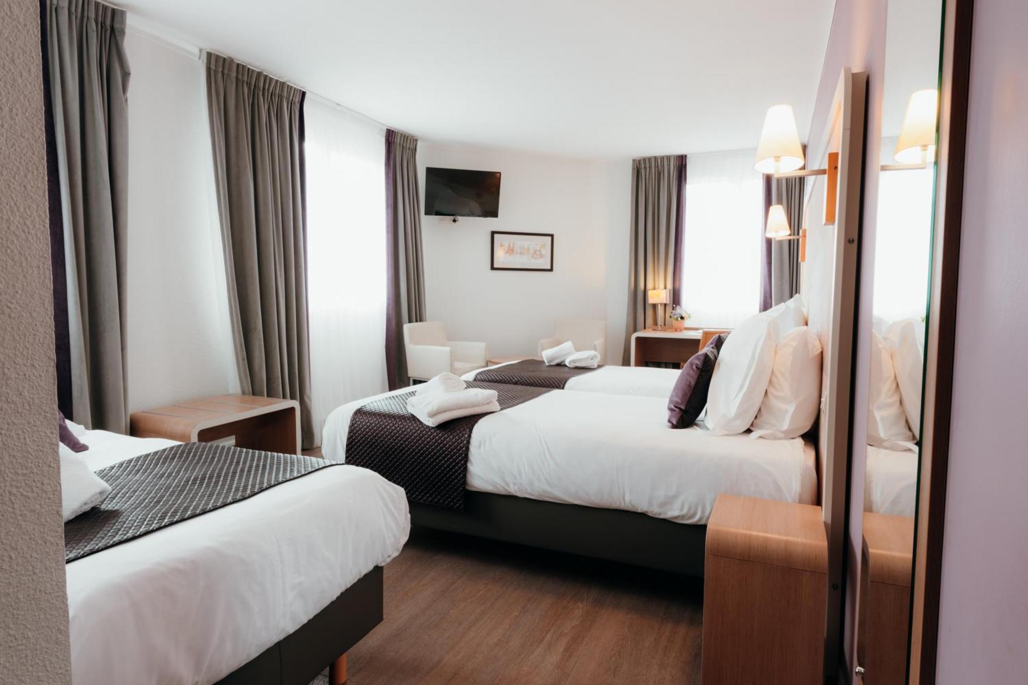 Triple Room