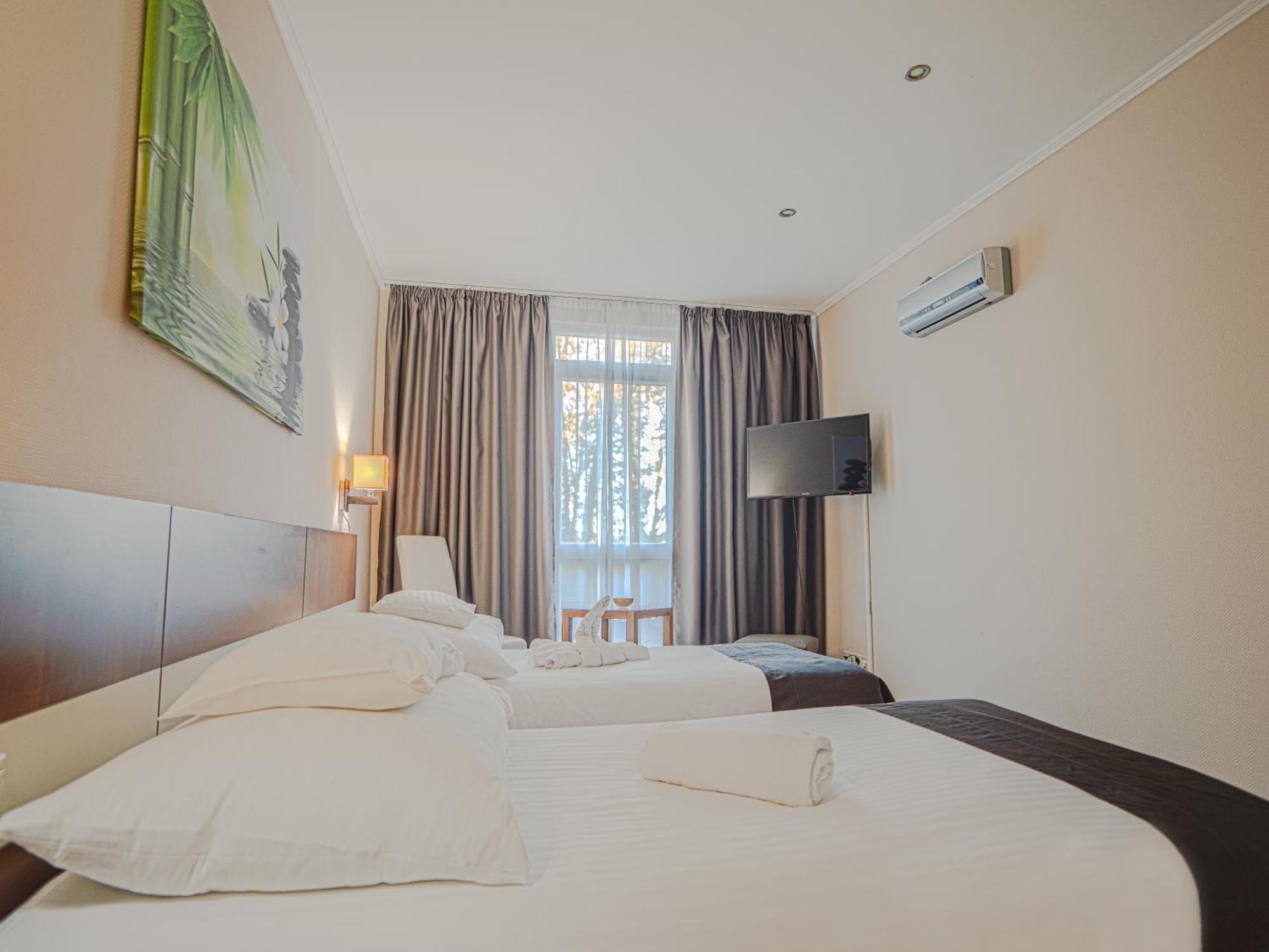 Double or Twin Room Balcony